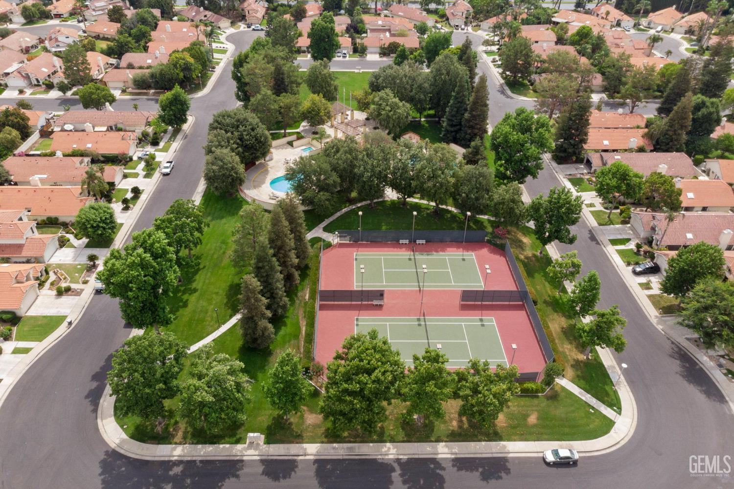 8221 Sheffield Lane
