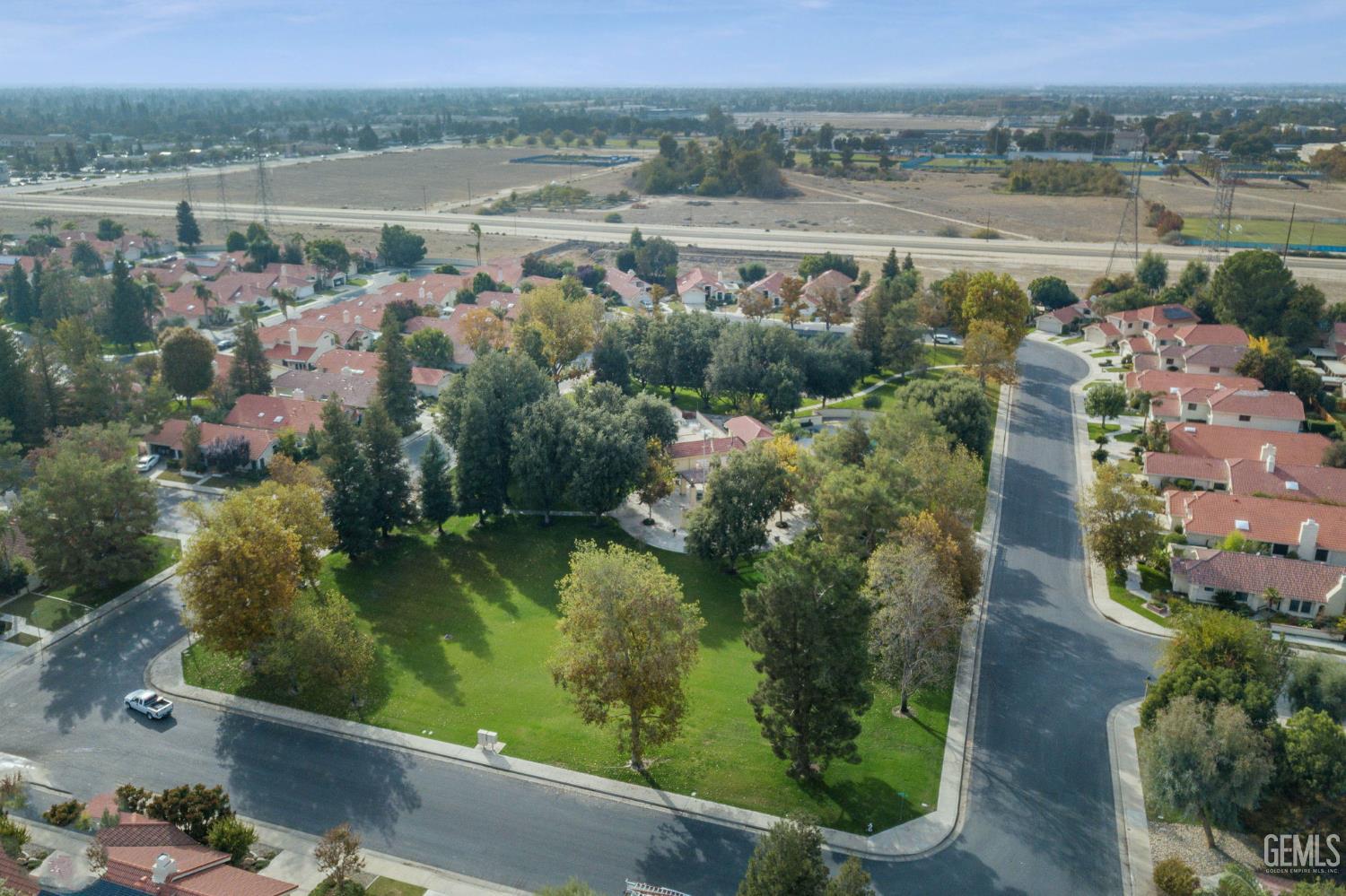 8221 Sheffield Lane