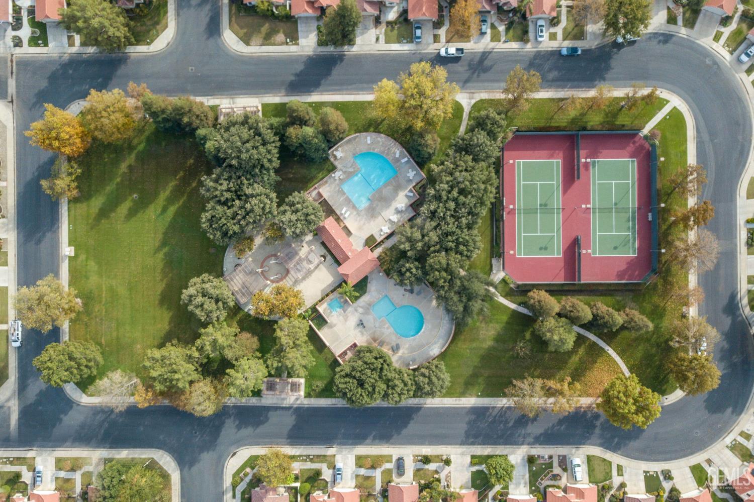 8221 Sheffield Lane