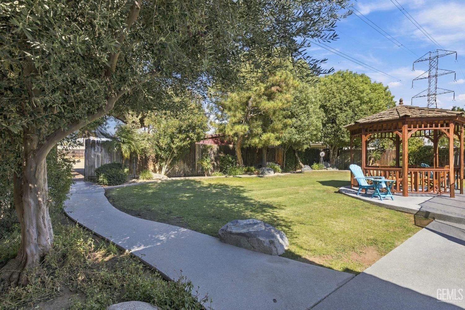 10718 Dee Dee Avenue