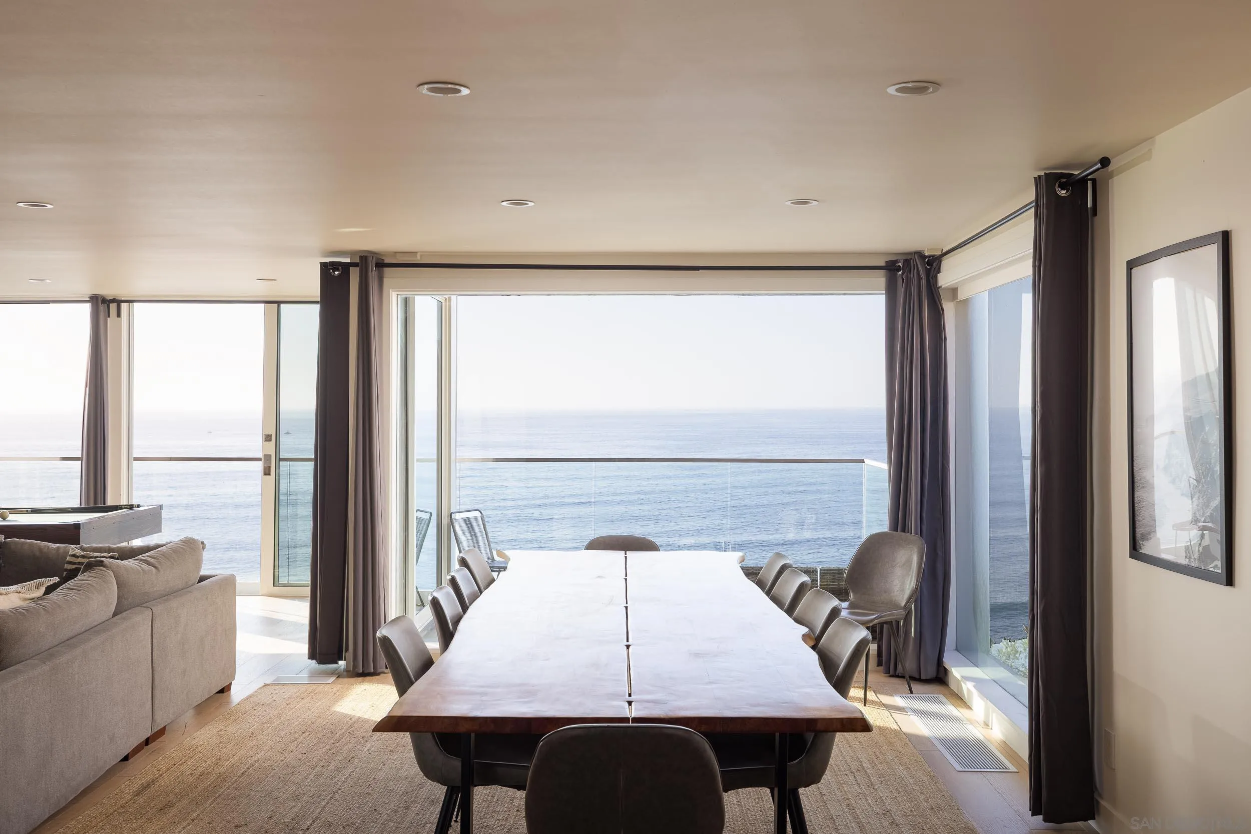 1624 Torrey Pines Rd