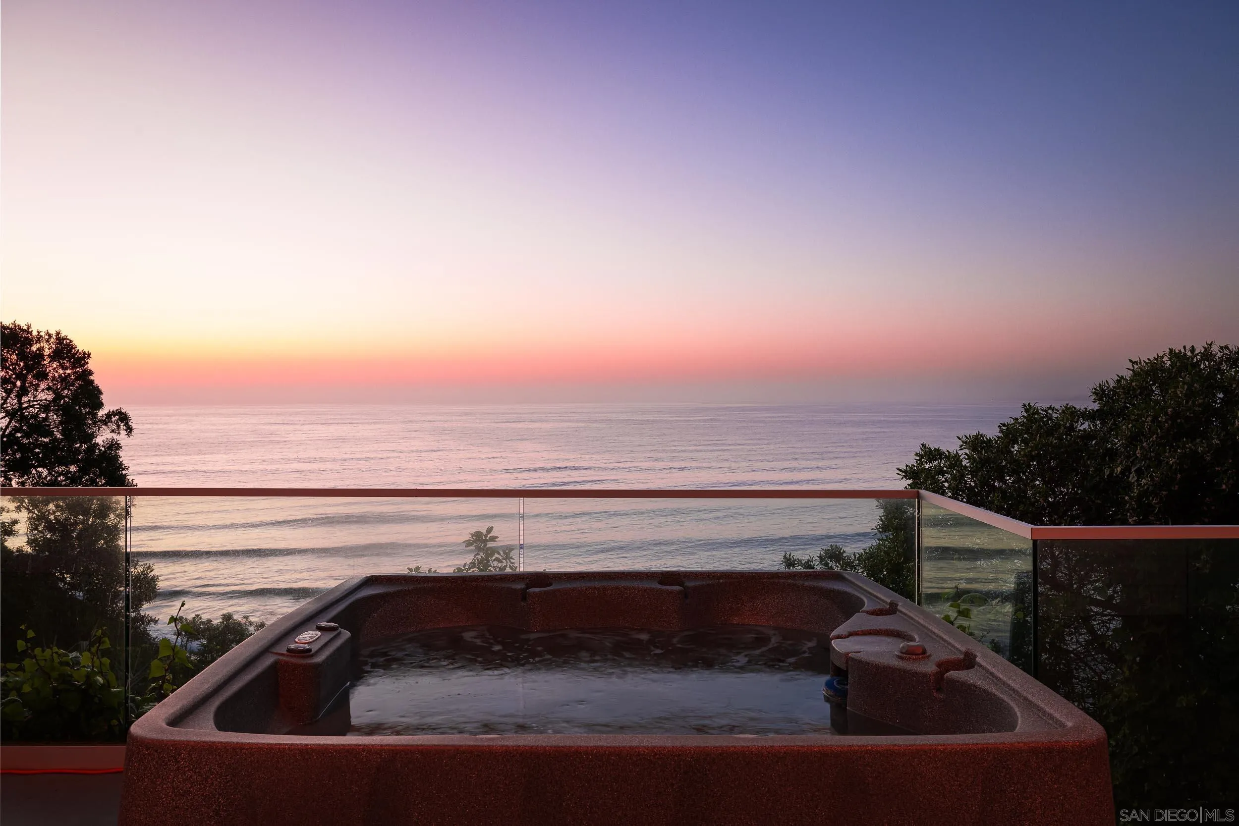 1624 Torrey Pines Rd