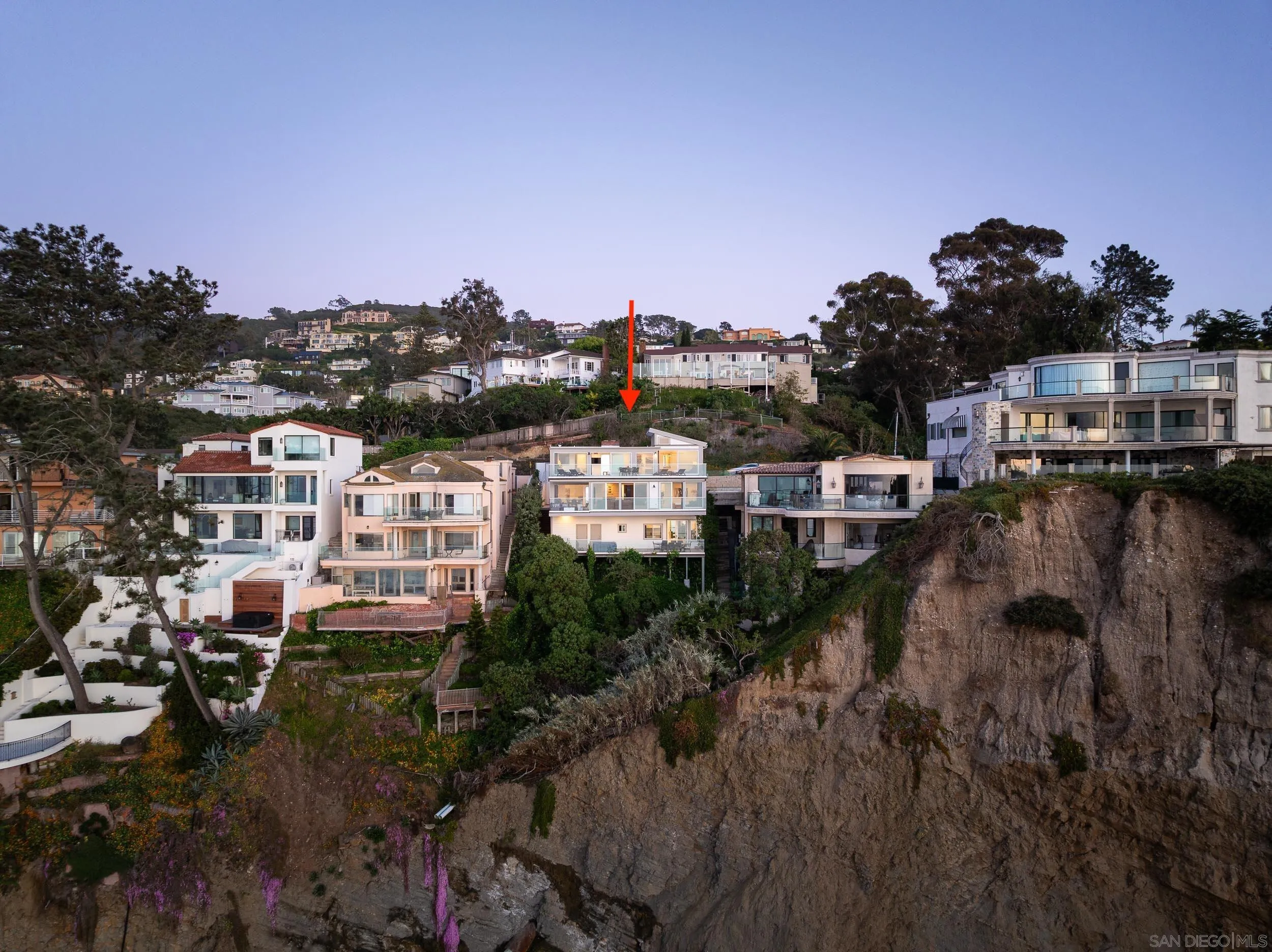 1624 Torrey Pines Rd