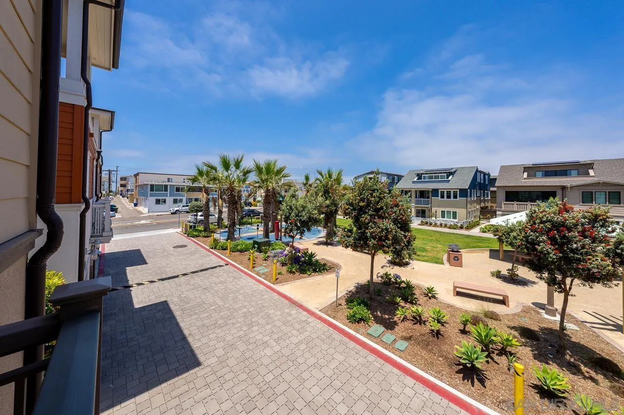 810 Santa Barbara Place