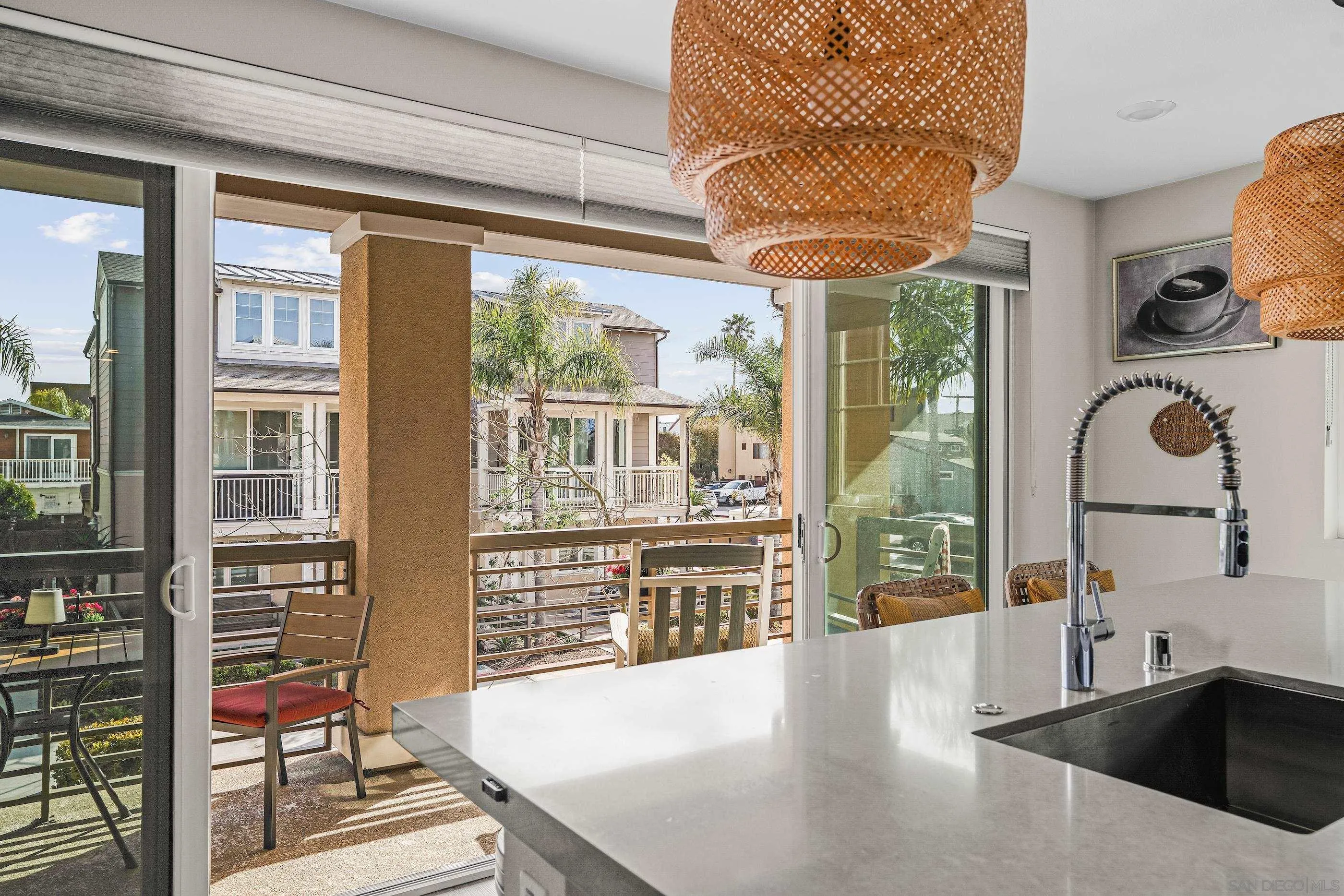 810 Santa Barbara Pl