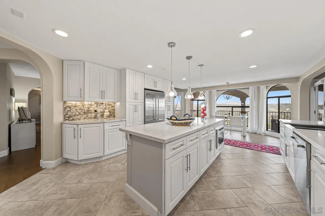 7087 Rancho Santa Fe View Ct.