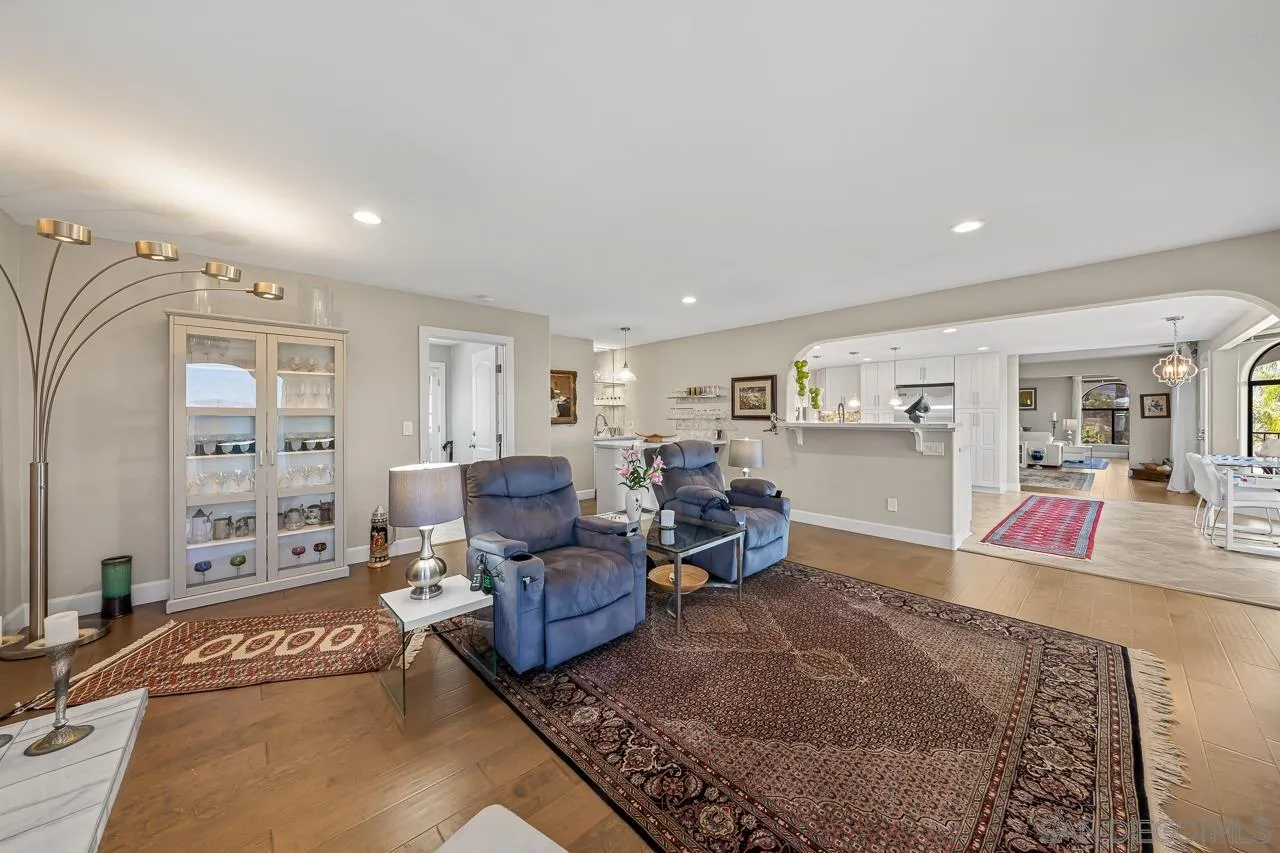 7087 Rancho Santa Fe View Ct.