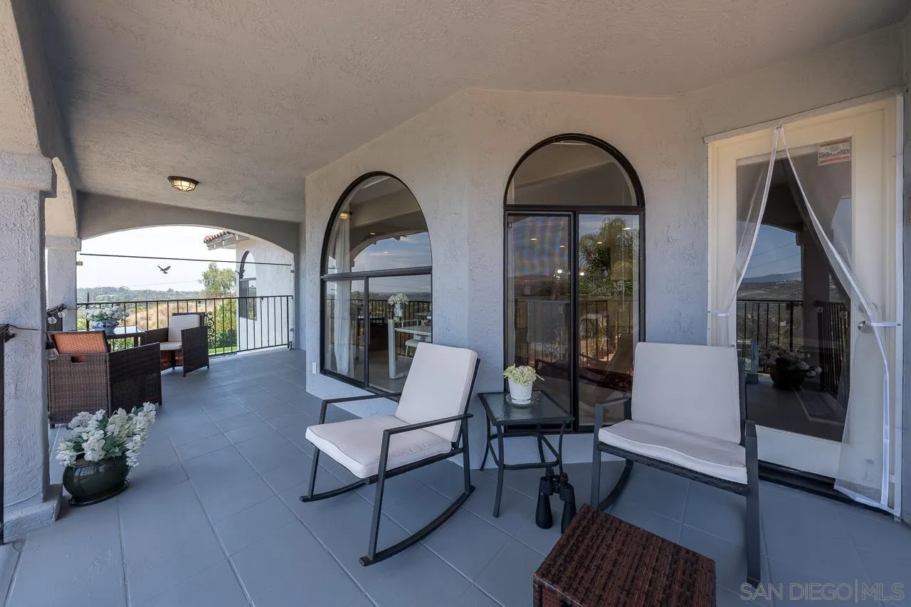 7087 Rancho Santa Fe View Ct.