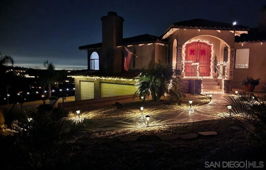 7087 Rancho Santa Fe View Ct.