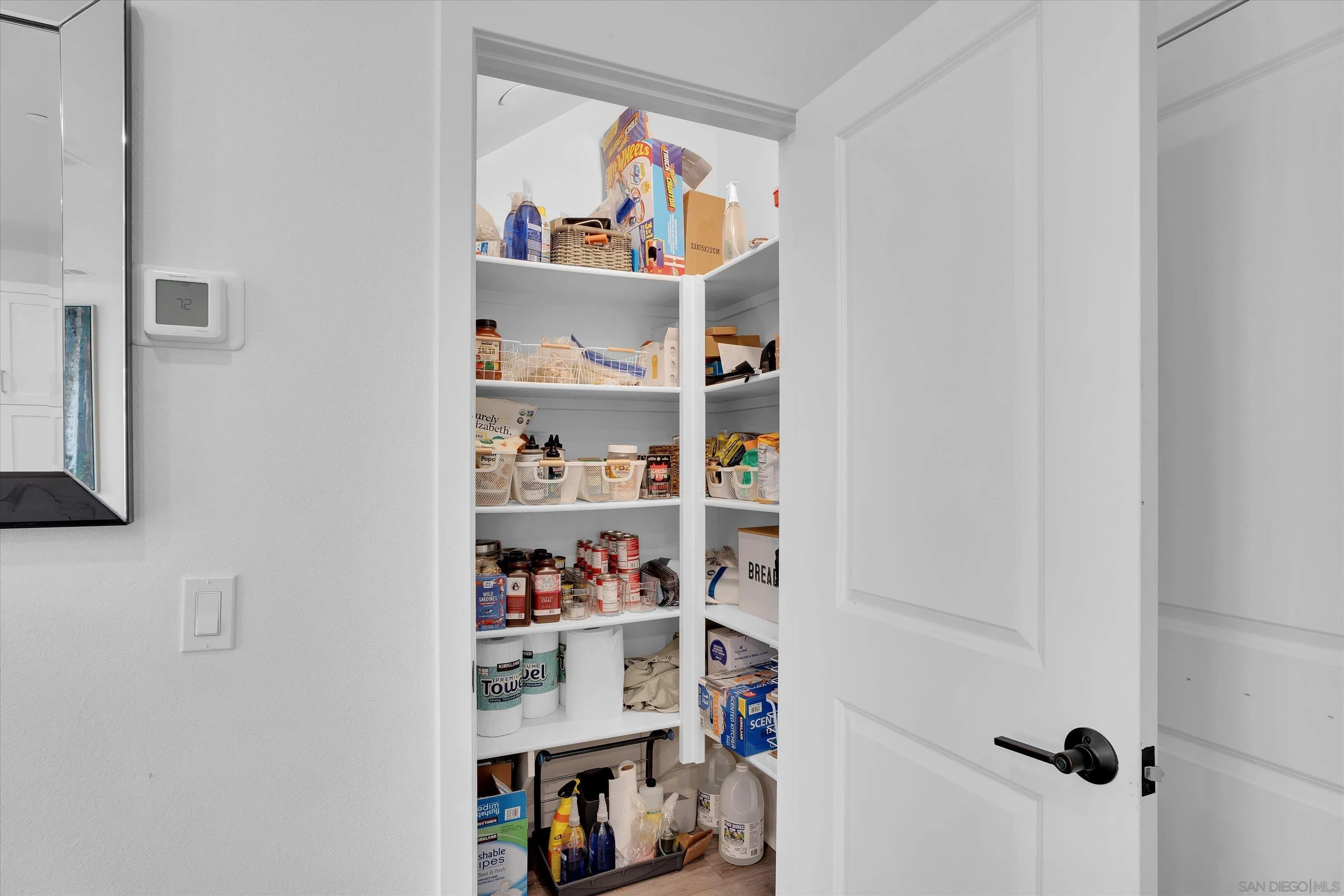 808 Mateo St Unit #2