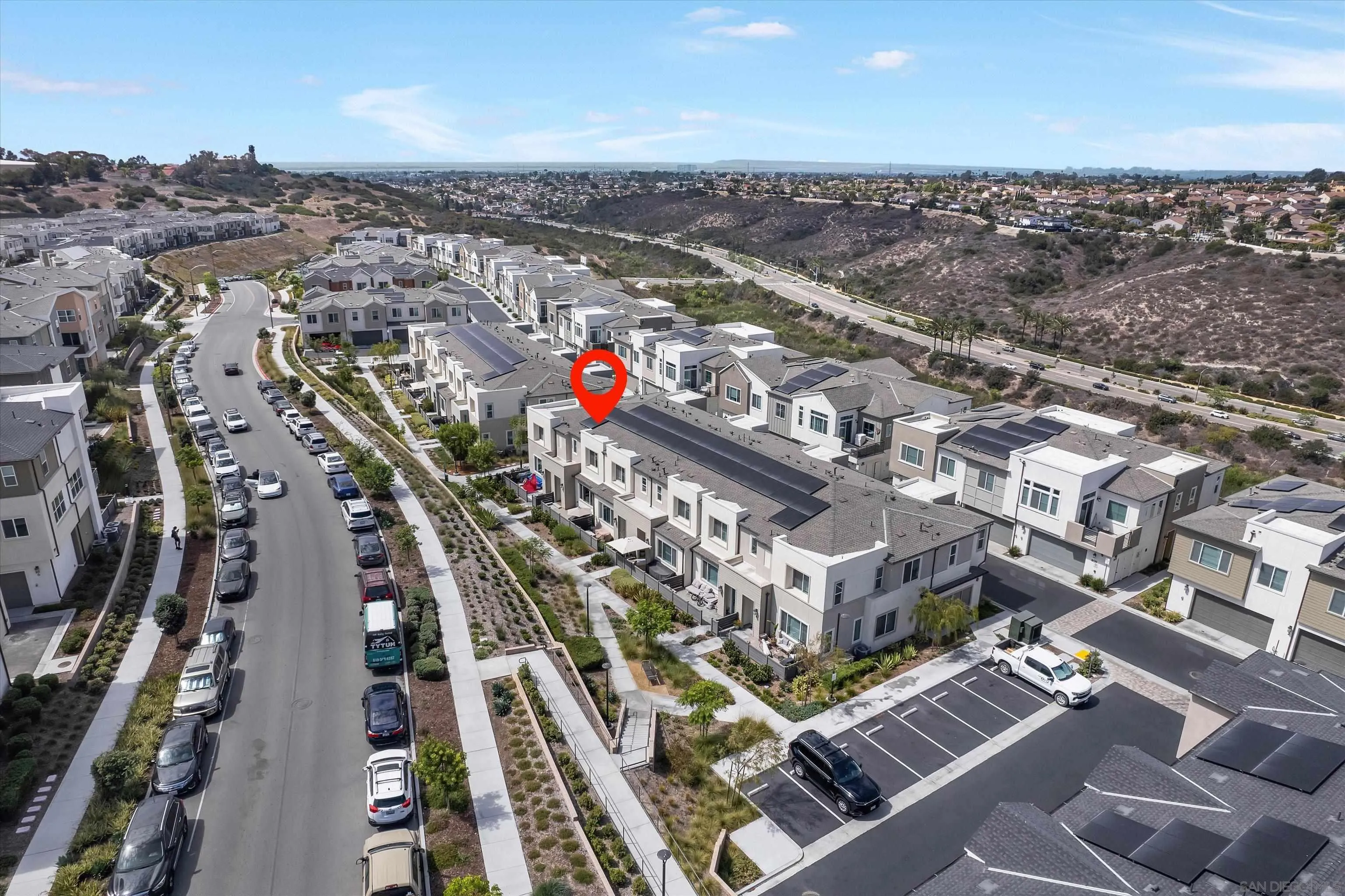 808 Mateo St Unit #2