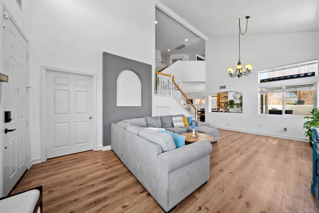 259 Vista Del Mar Court