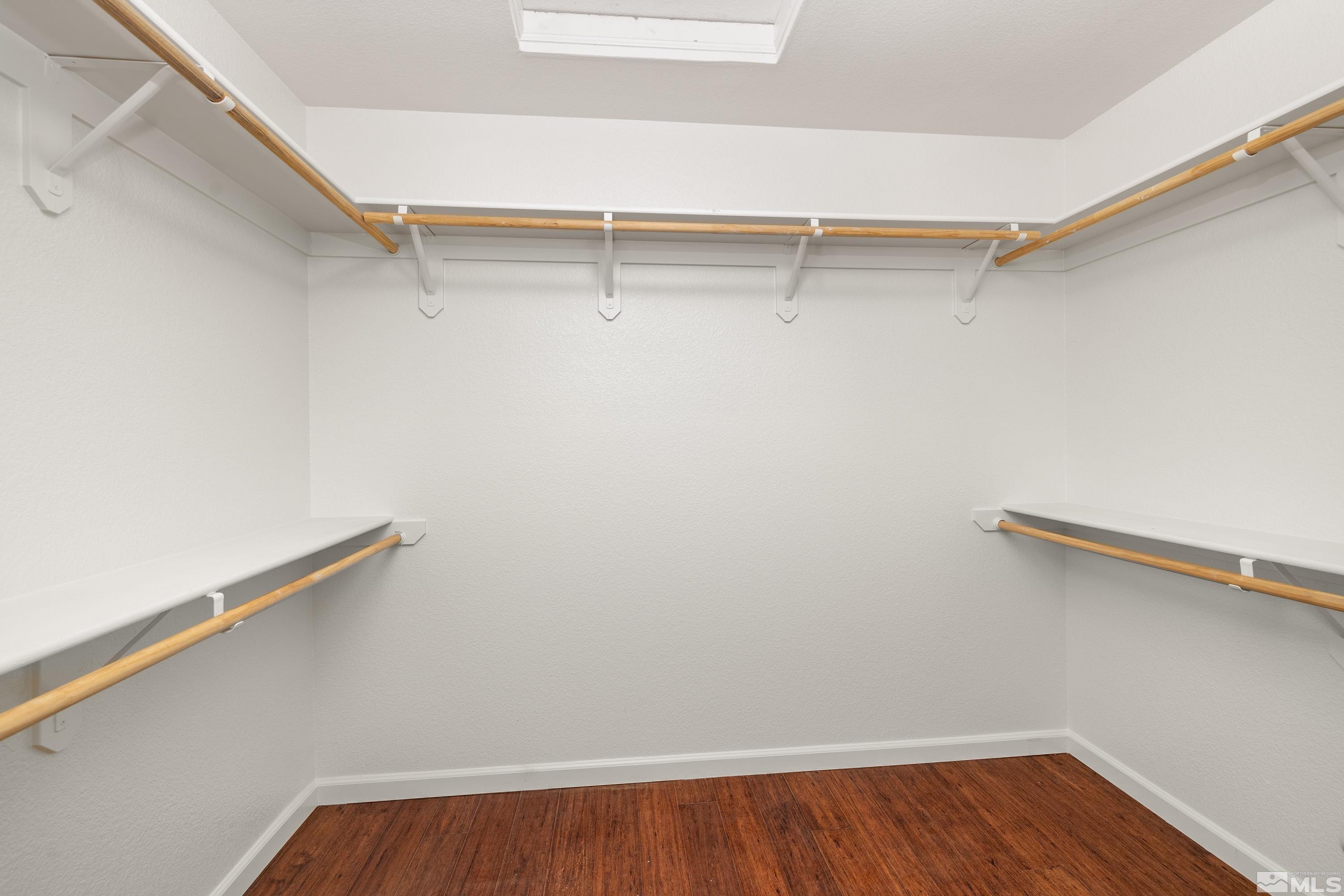 1260 SILVER CREST Circle