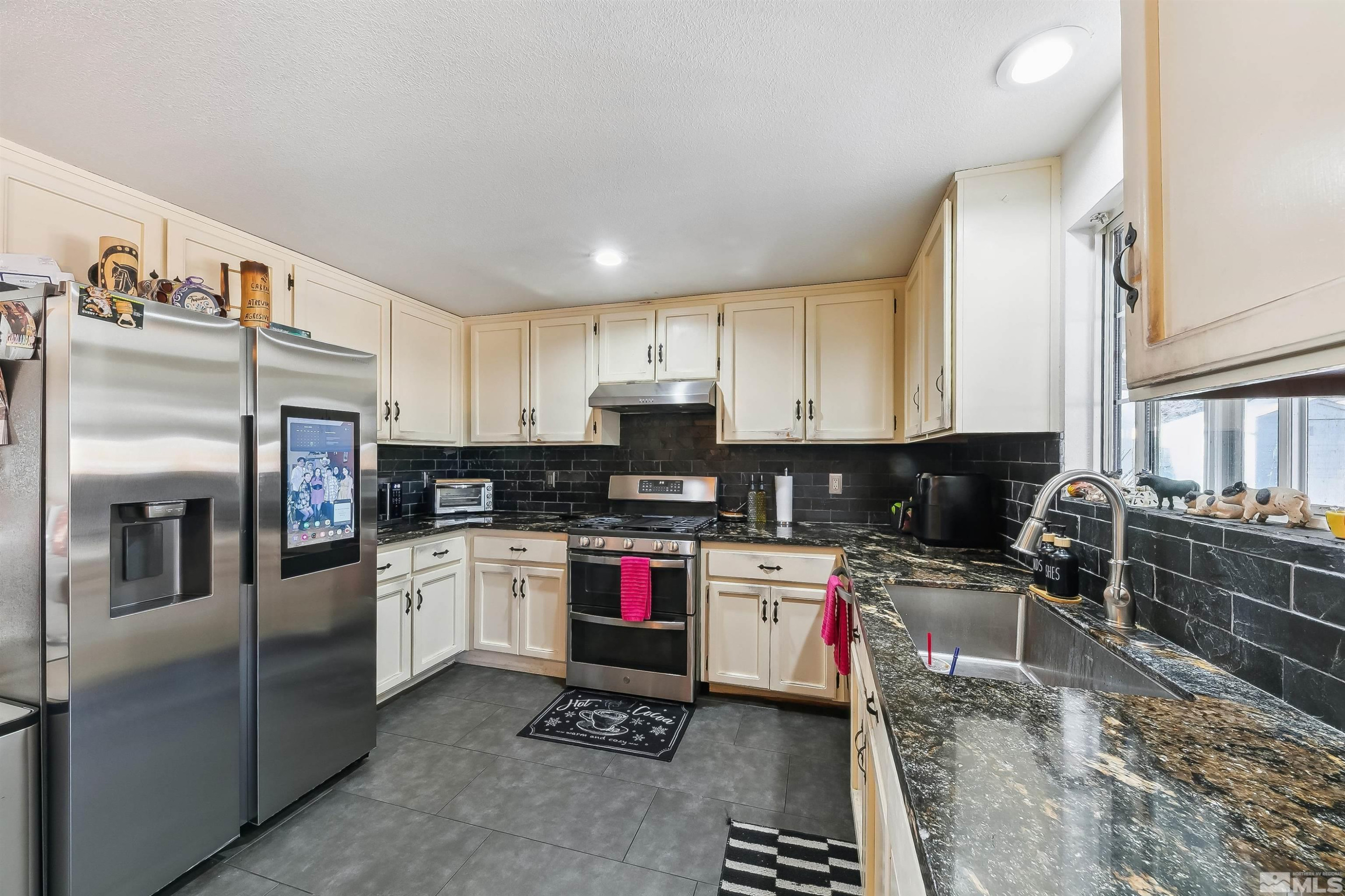 992 Slide Mountain Drive