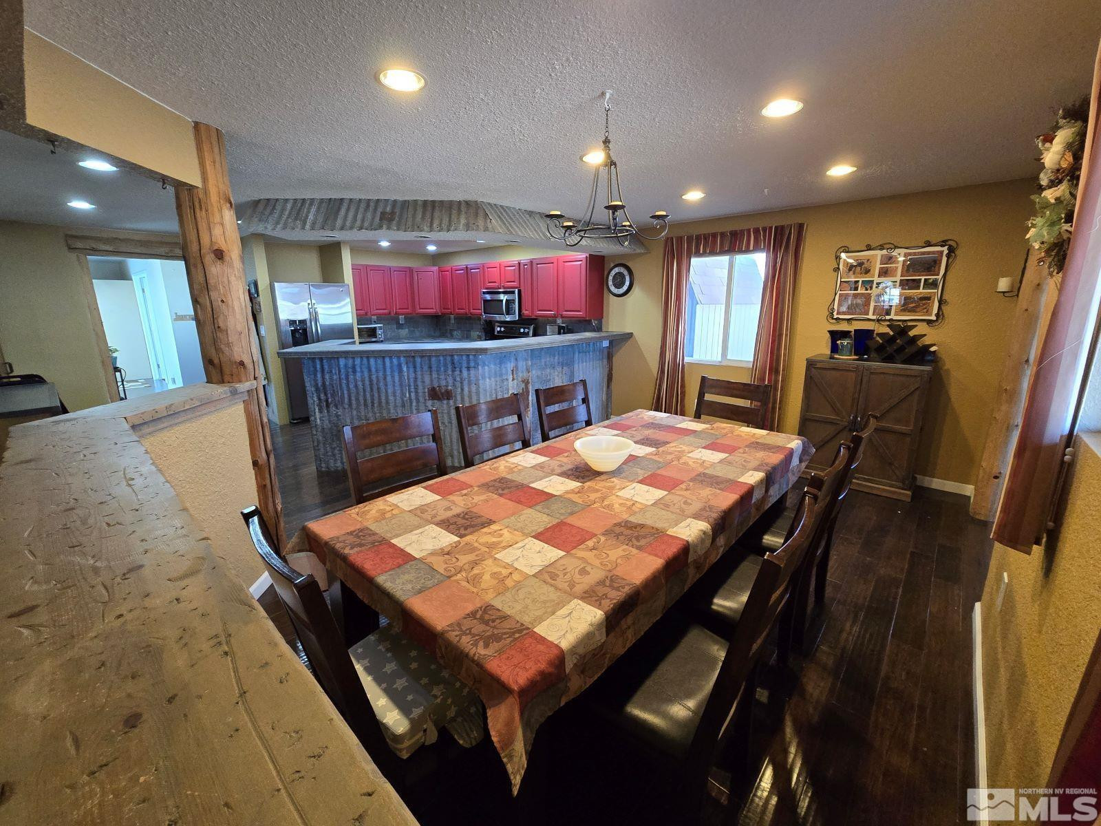 1307 Jobs Peak Drive