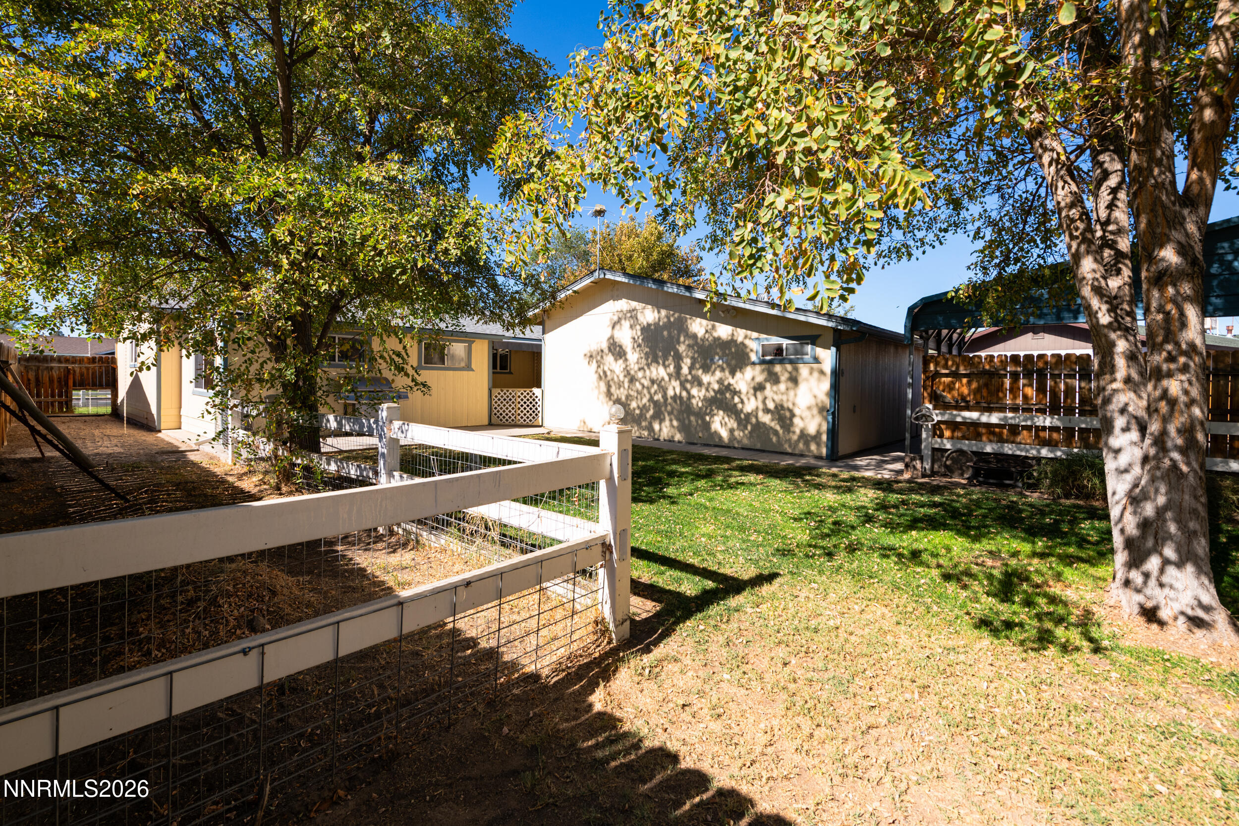 890 Sunset Drive