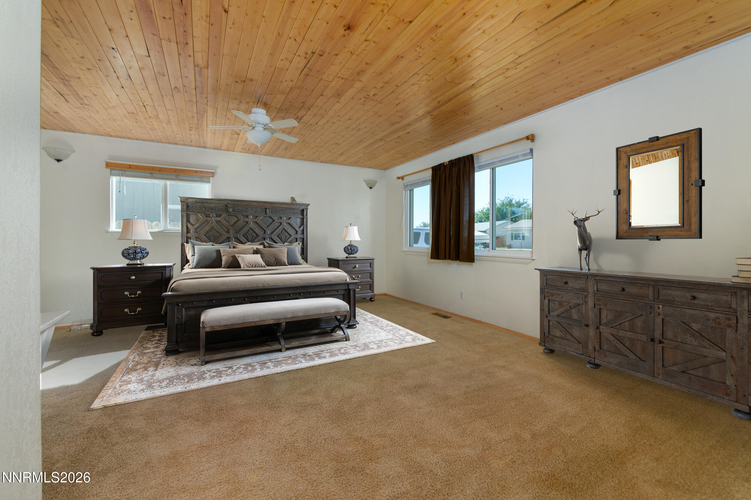 890 Sunset Drive