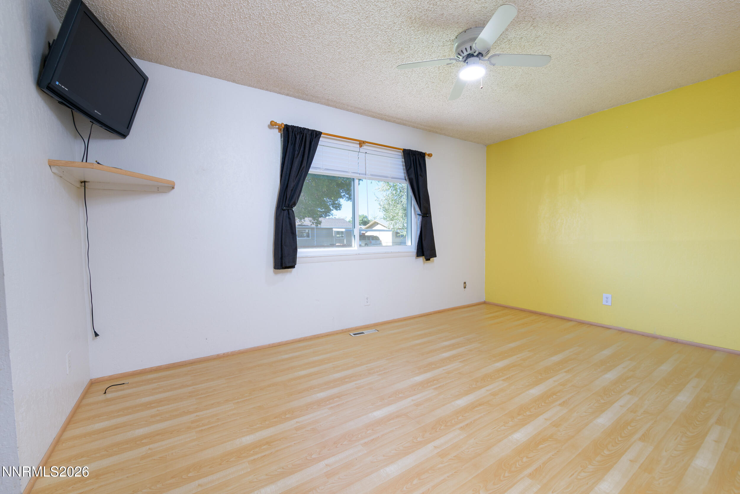 890 Sunset Drive