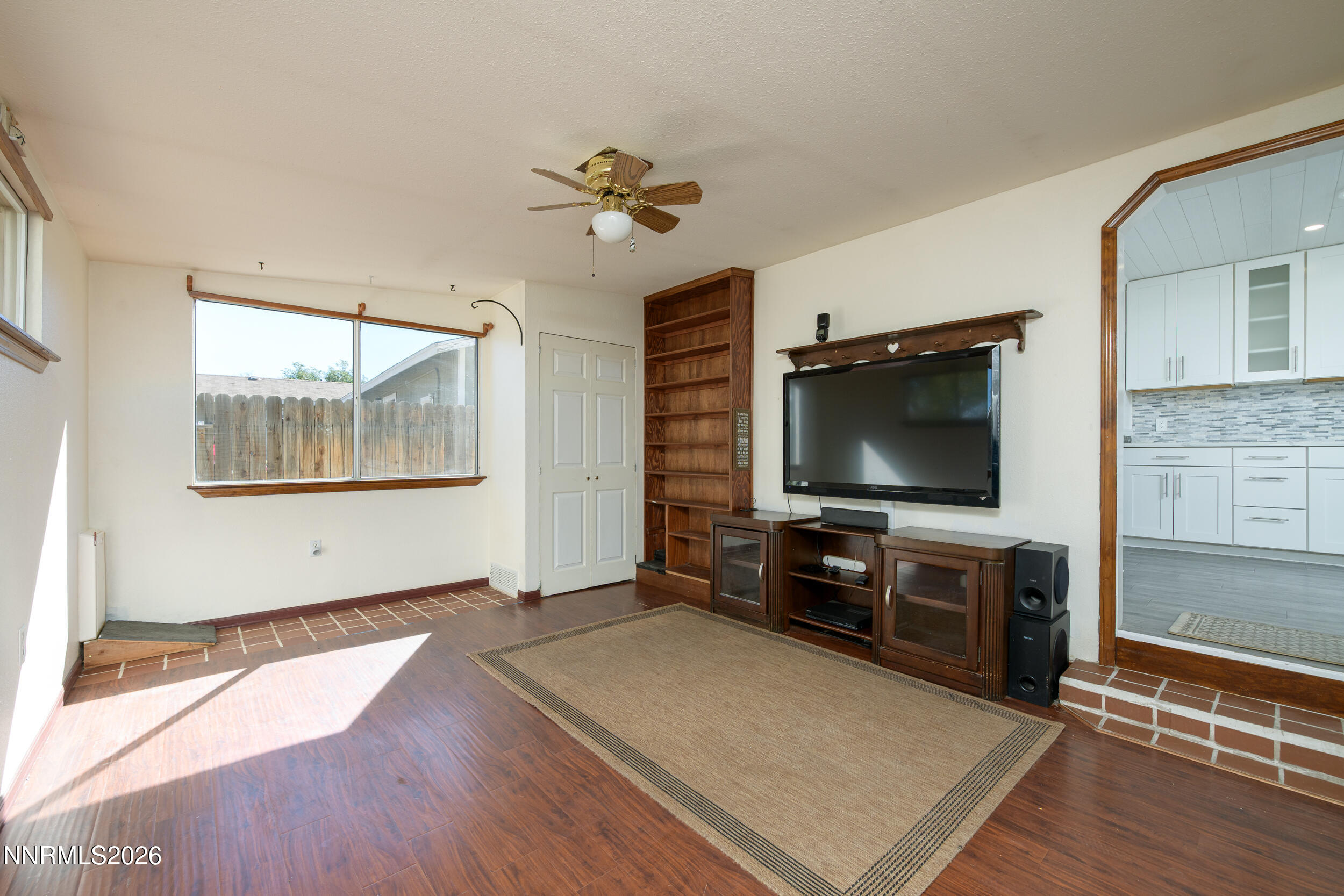 890 Sunset Drive