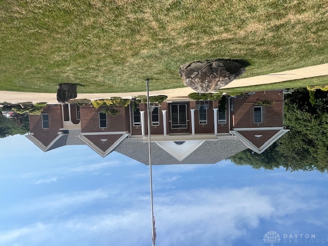 8576 Dillman Road