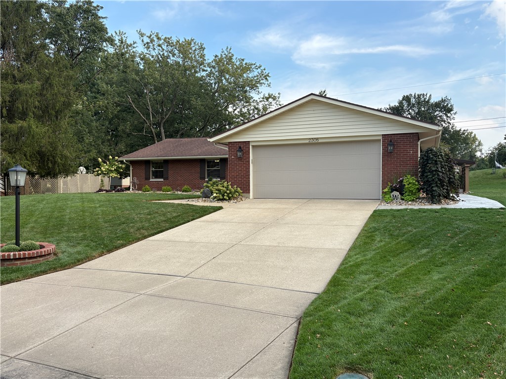 2308 Wrenside Lane