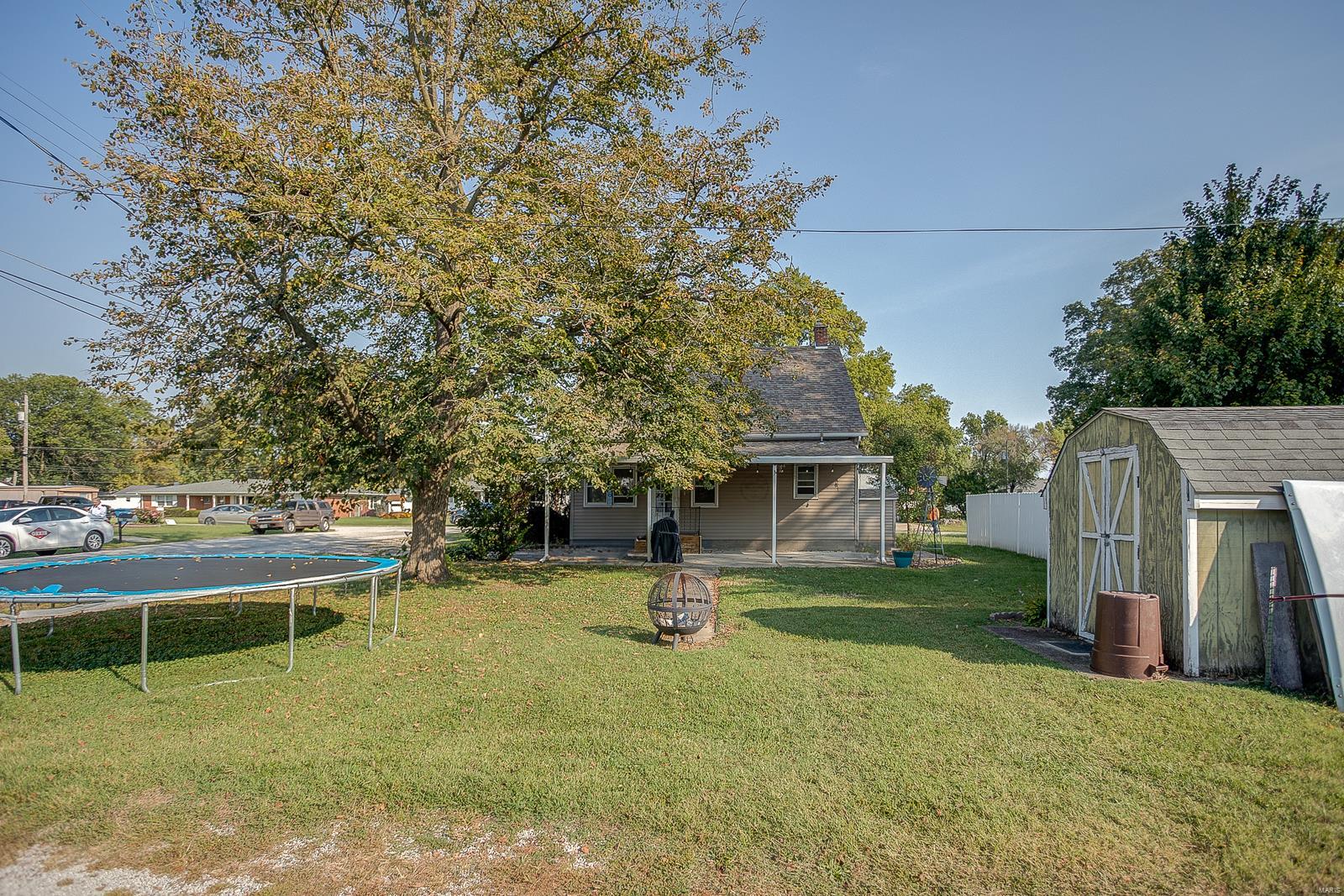 1 E Cedar Street