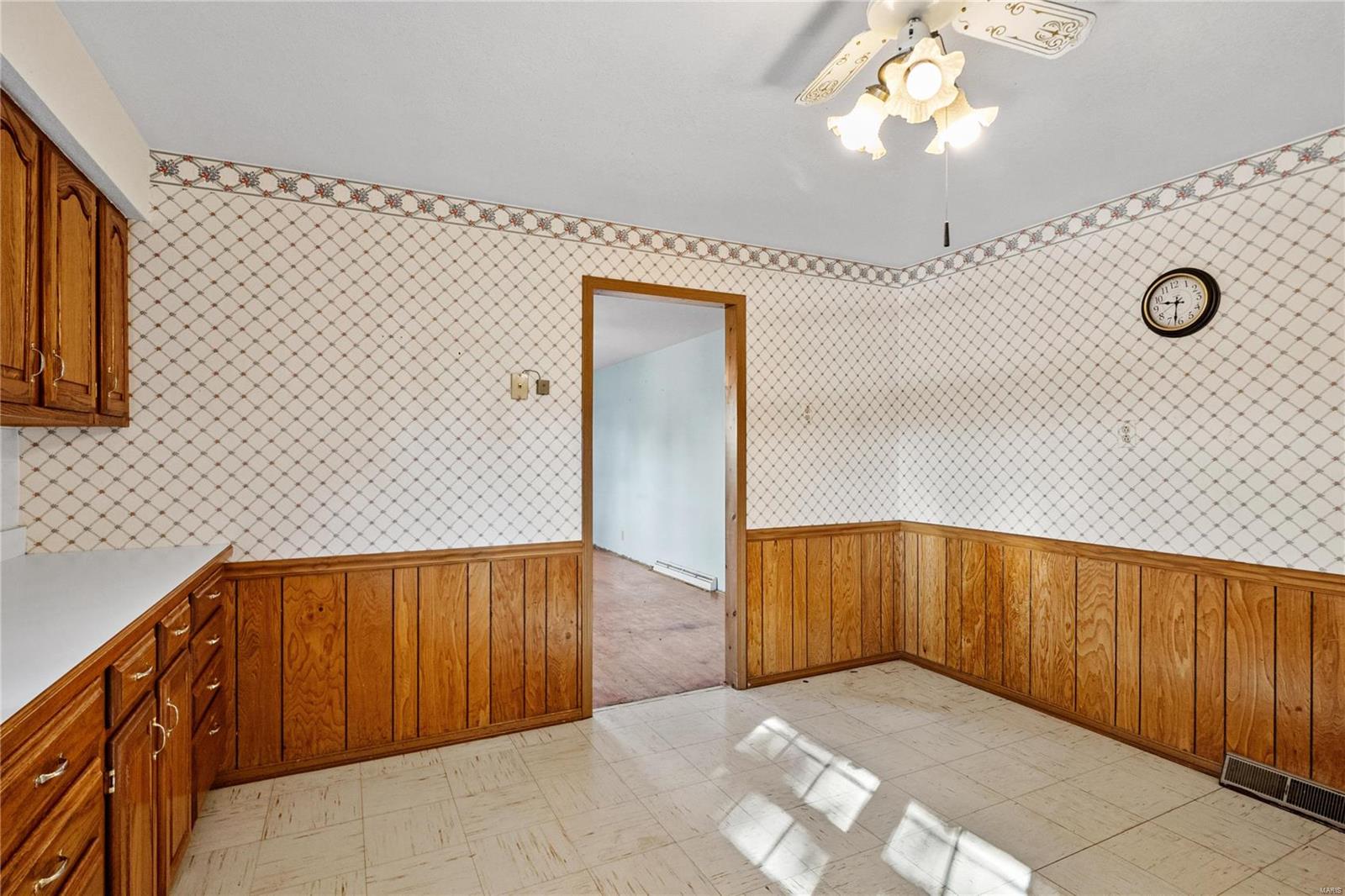 591 W 4th Street