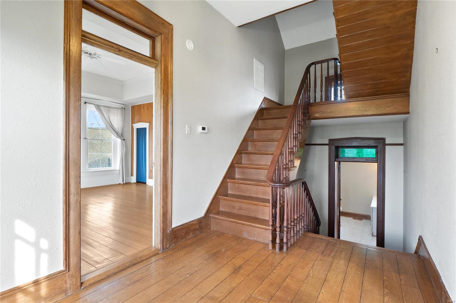 117 N Center Street