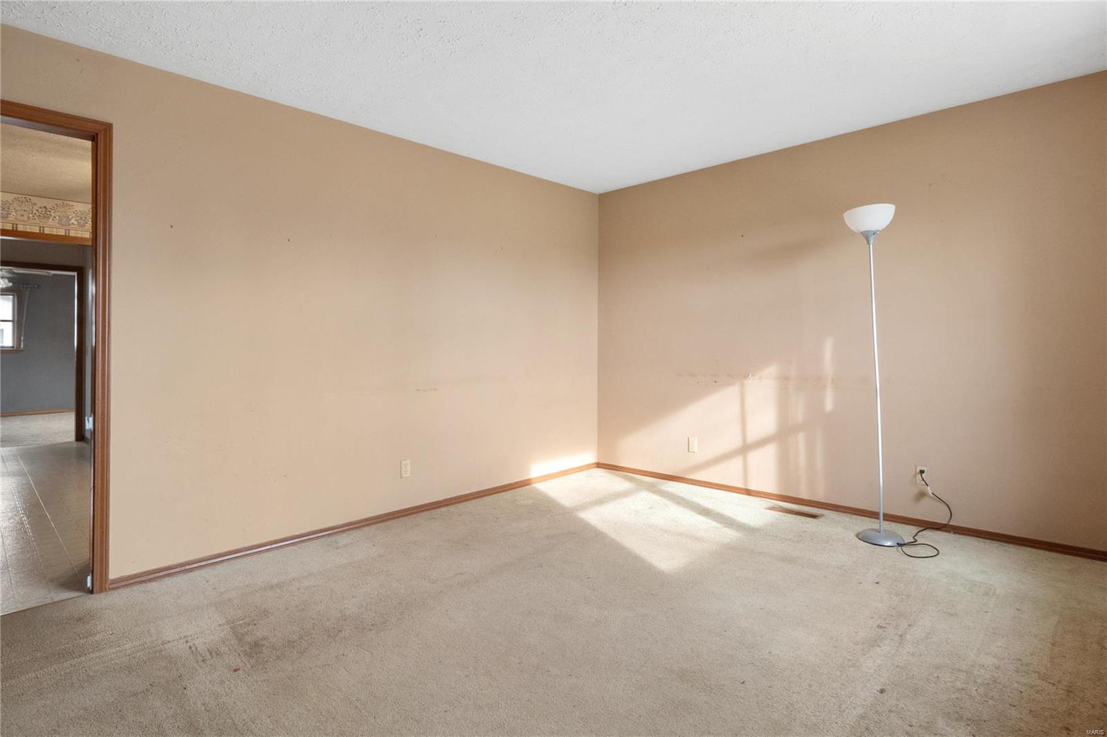 135 S Maple Street