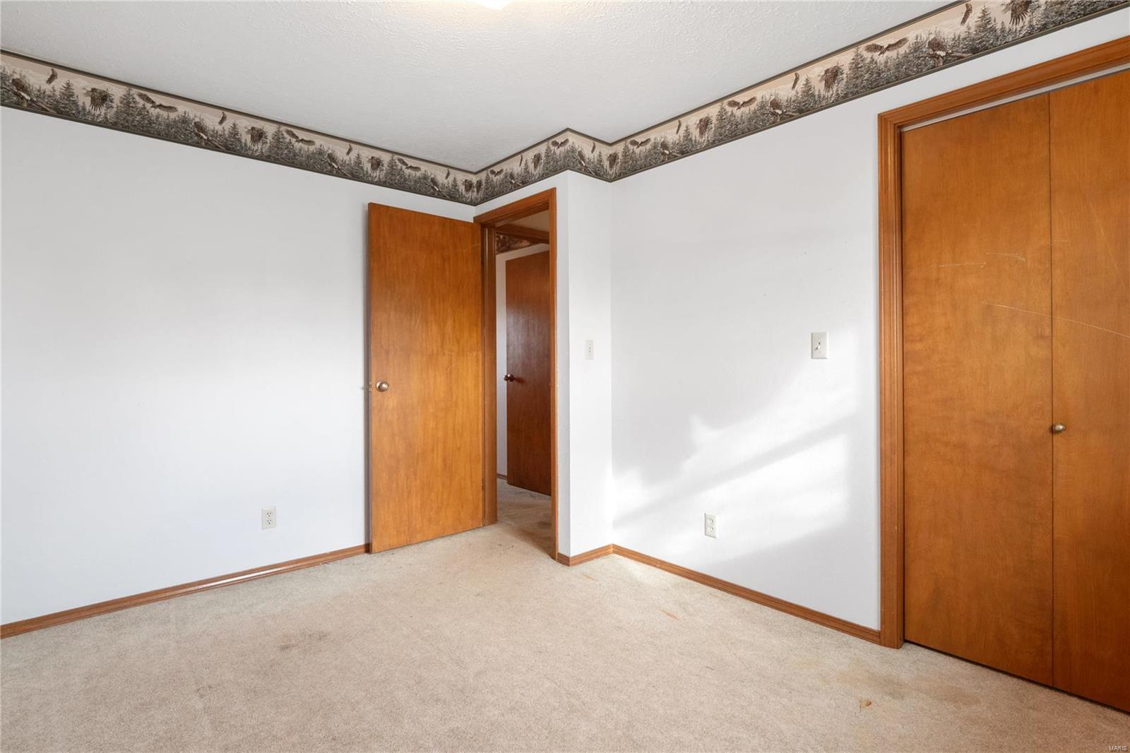 135 S Maple Street