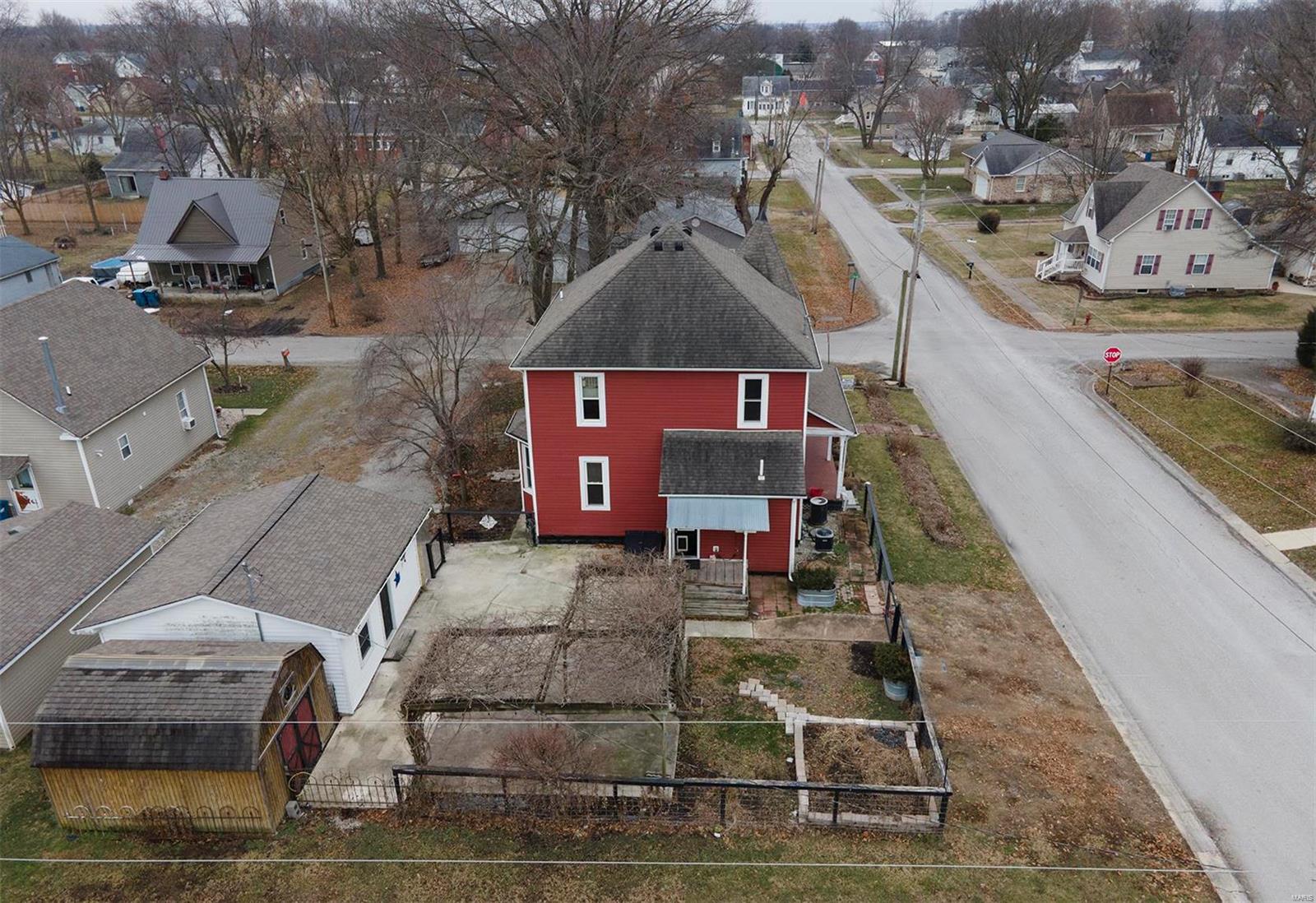 100 E Cedar Street
