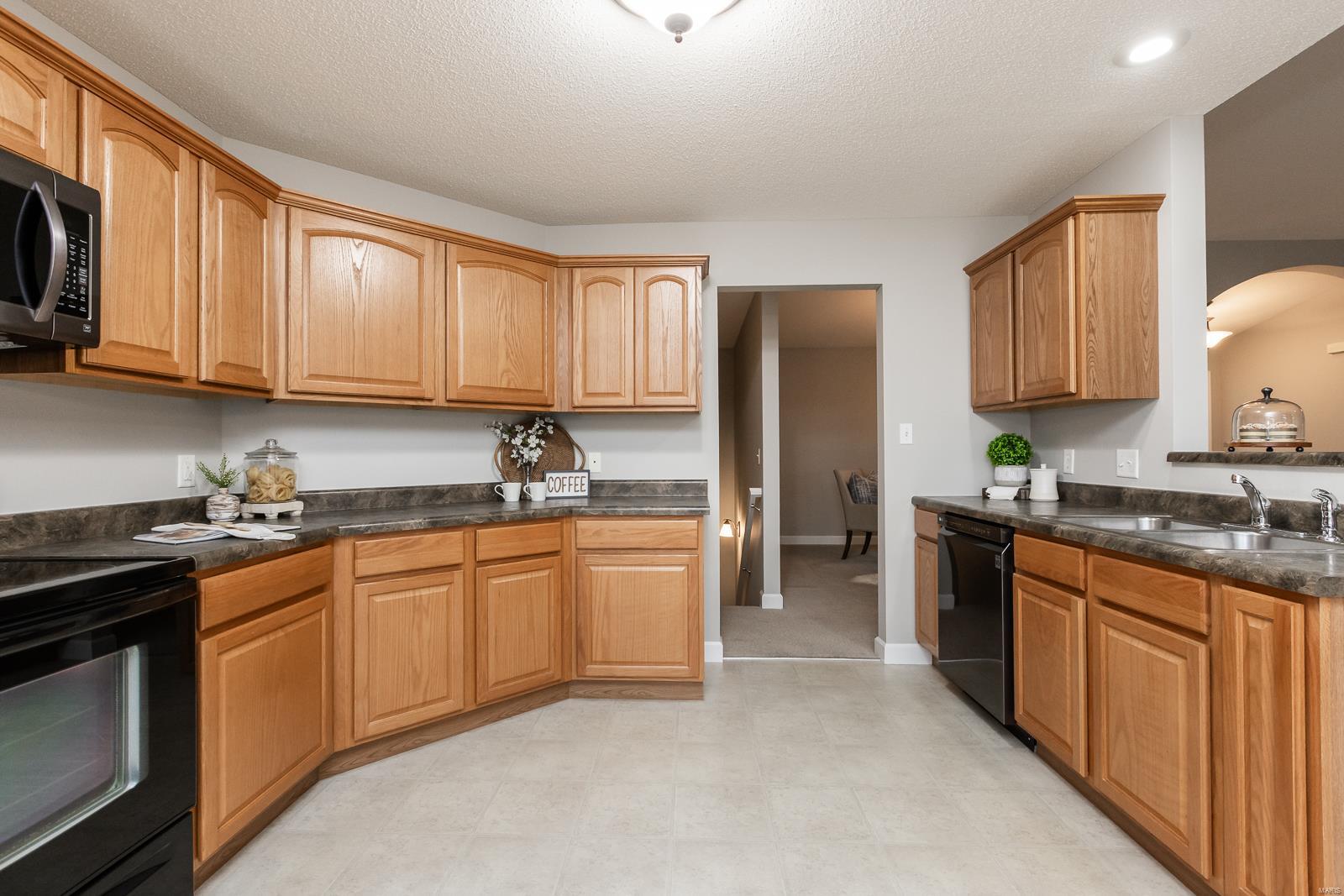 1109 Matthew Drive