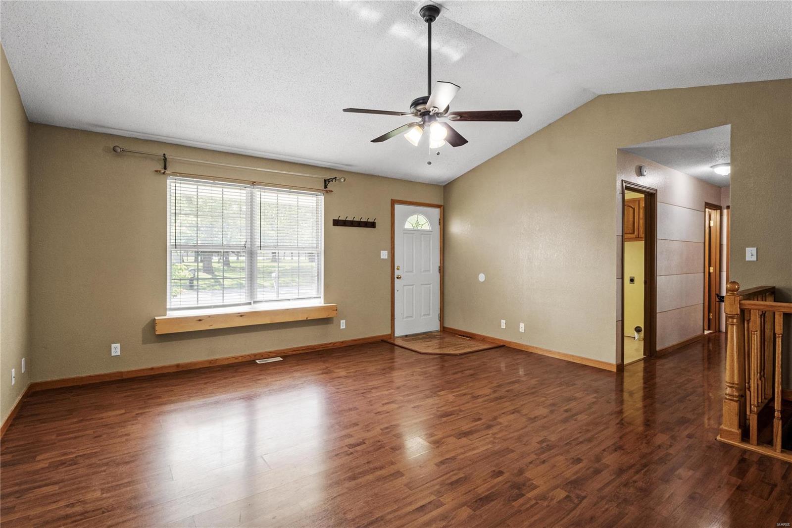104 N 6th Street