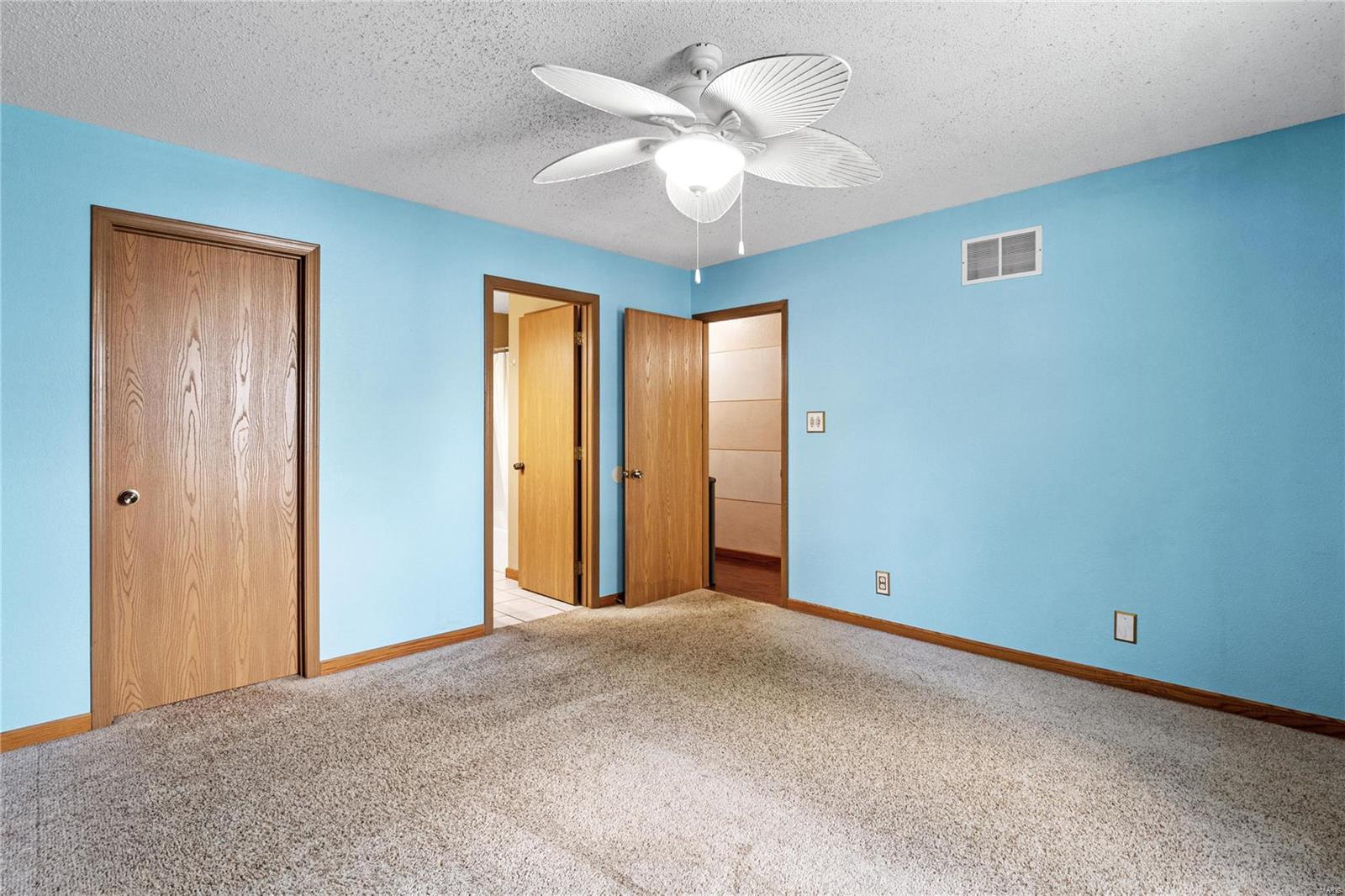 104 N 6th Street