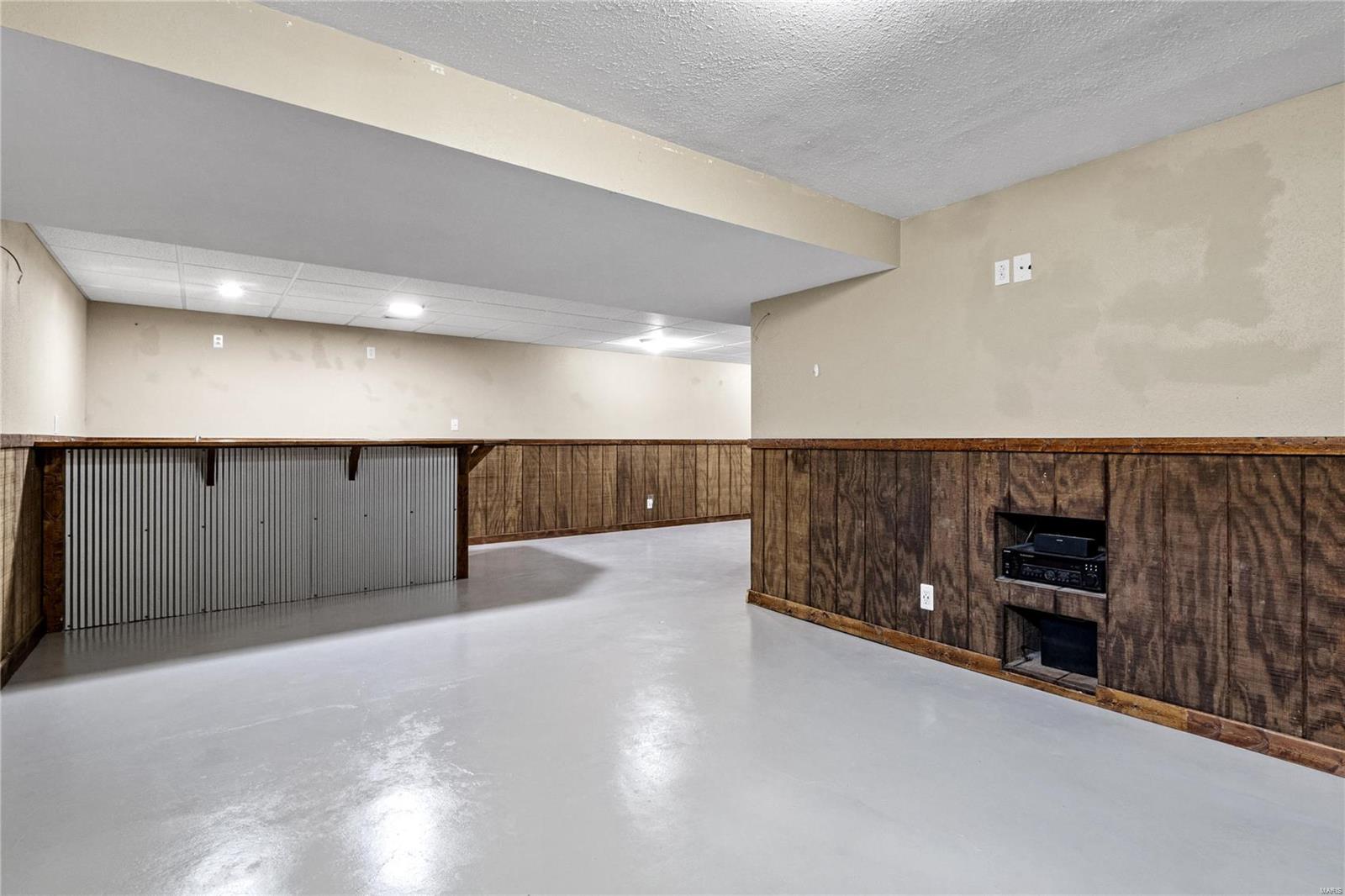 104 N 6th Street