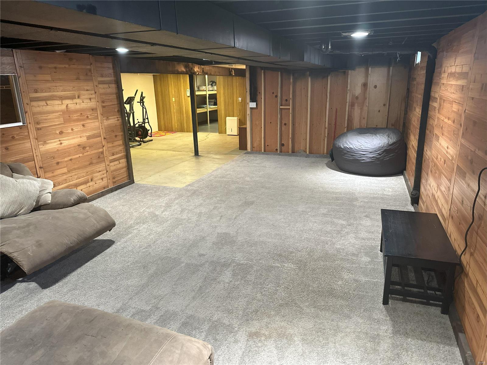 149 W Elm Street