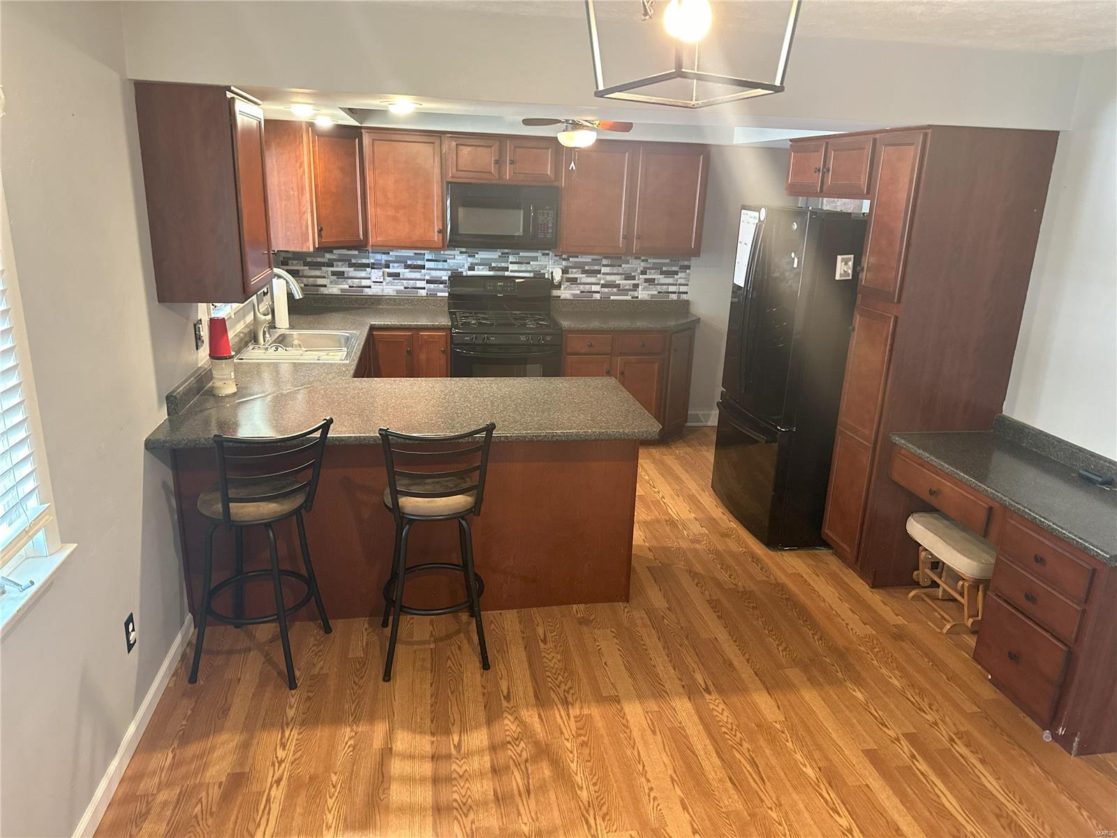 149 W Elm Street