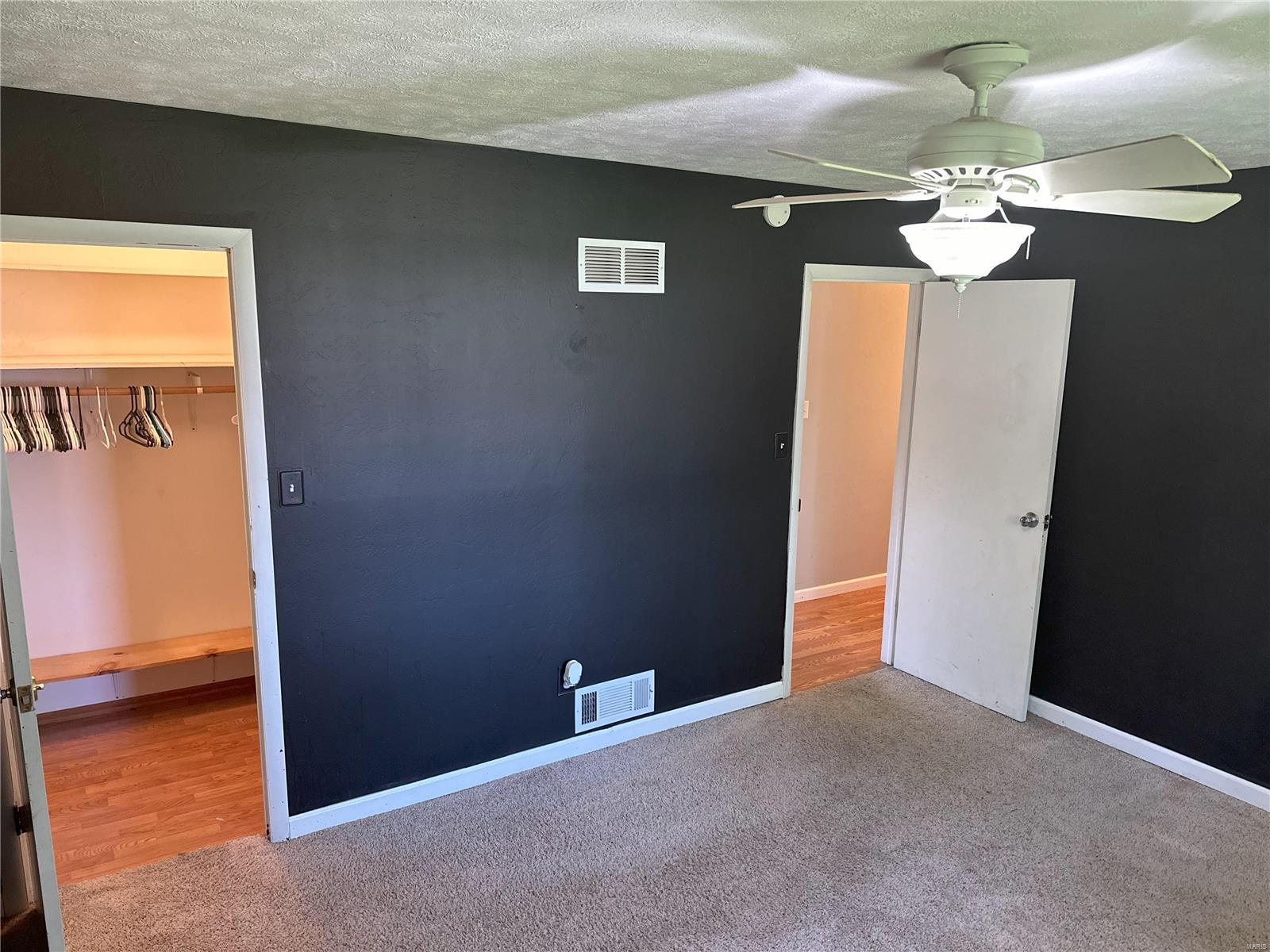 149 W Elm Street