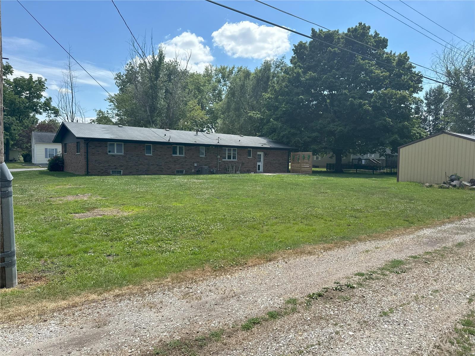 149 W Elm Street