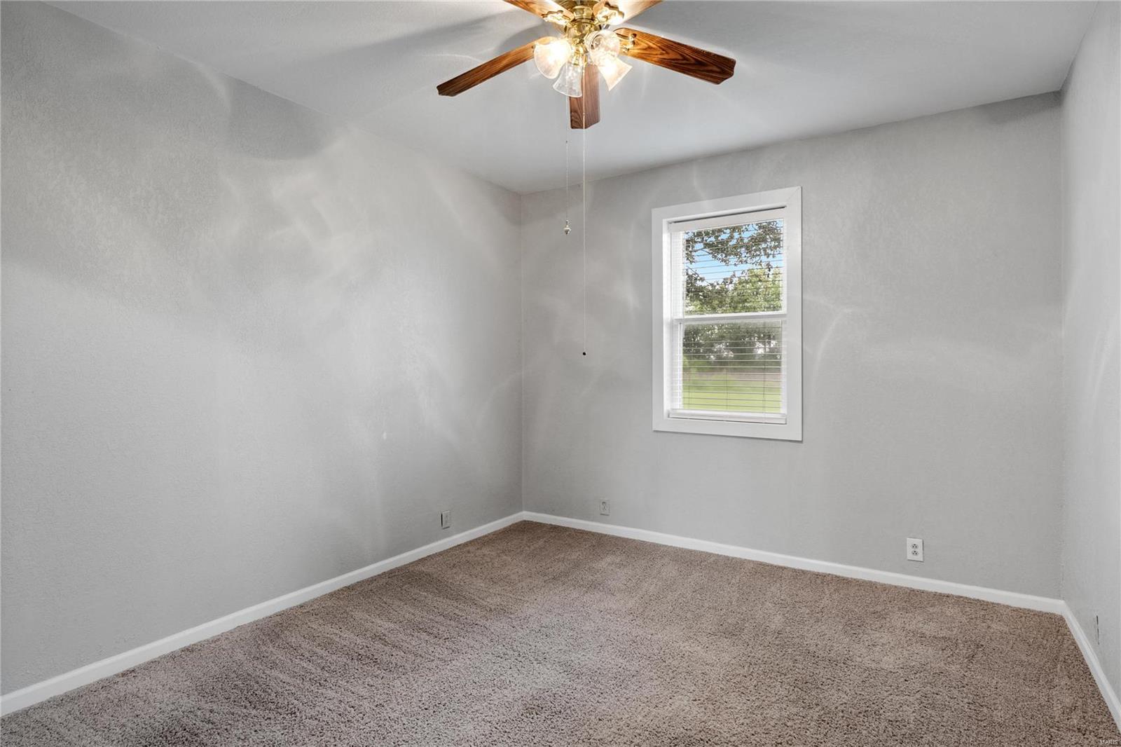 313 W Iowa Street