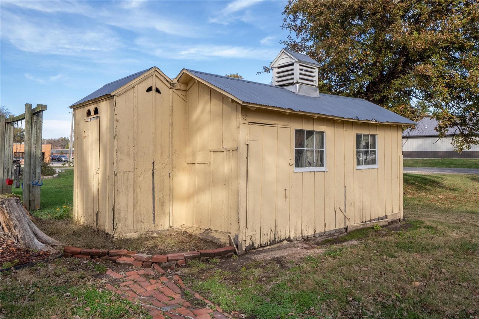 202 N Front Street