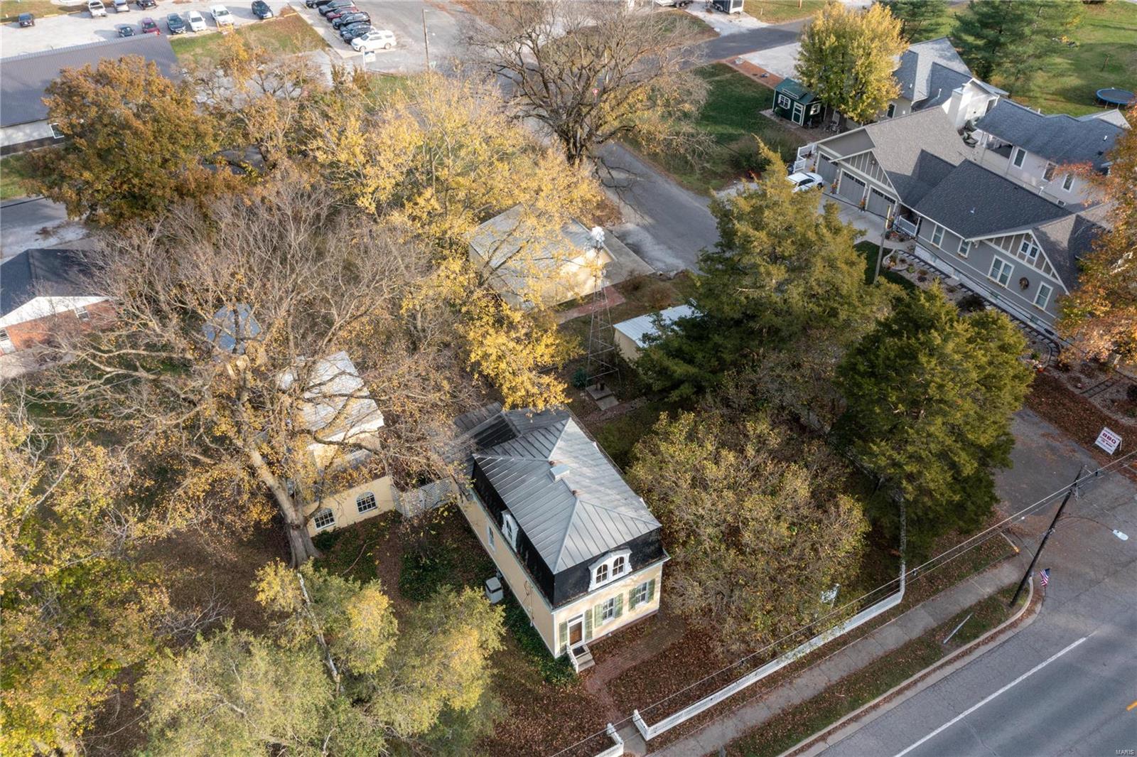 202 N Front Street