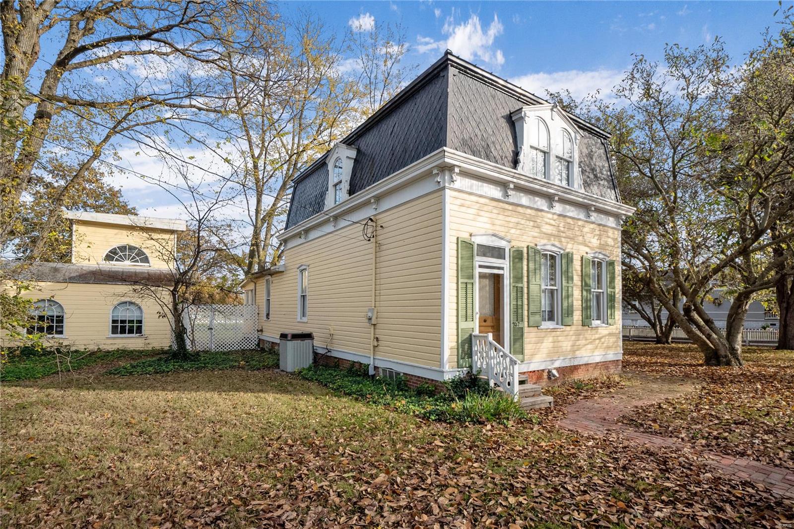 202 N Front Street