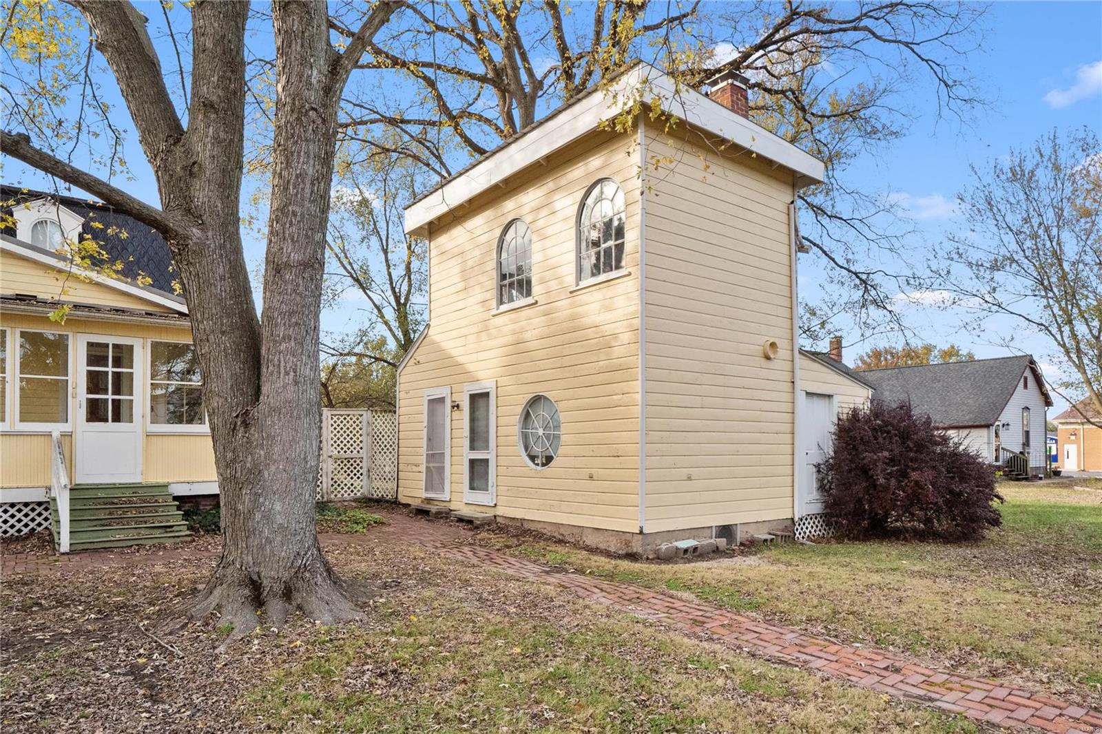 202 N Front Street
