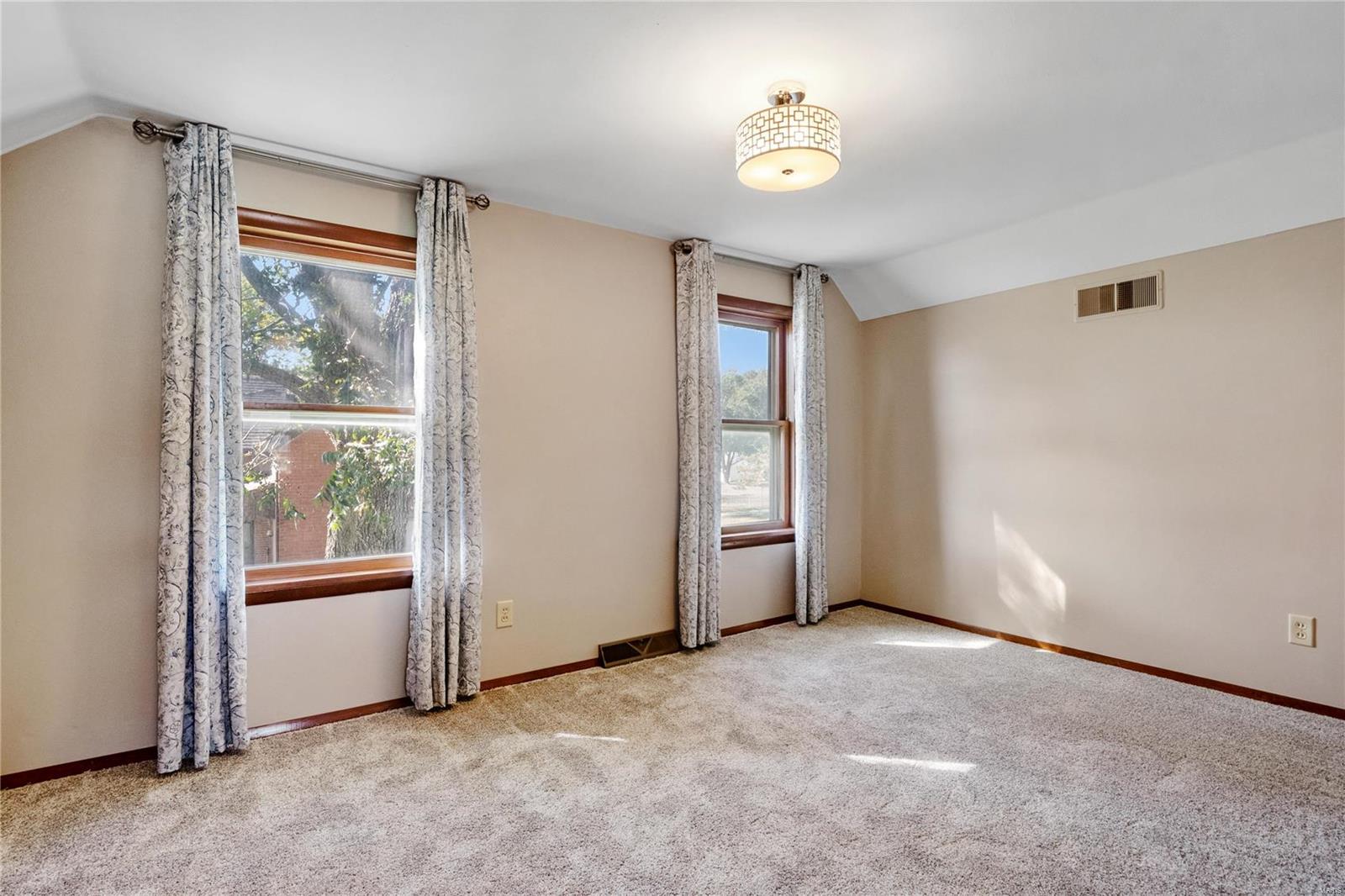 200 W Missouri Street