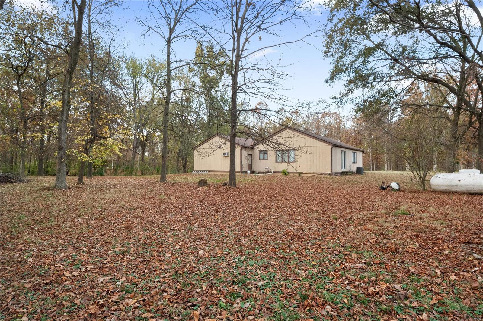 704 S Red Bud Lane