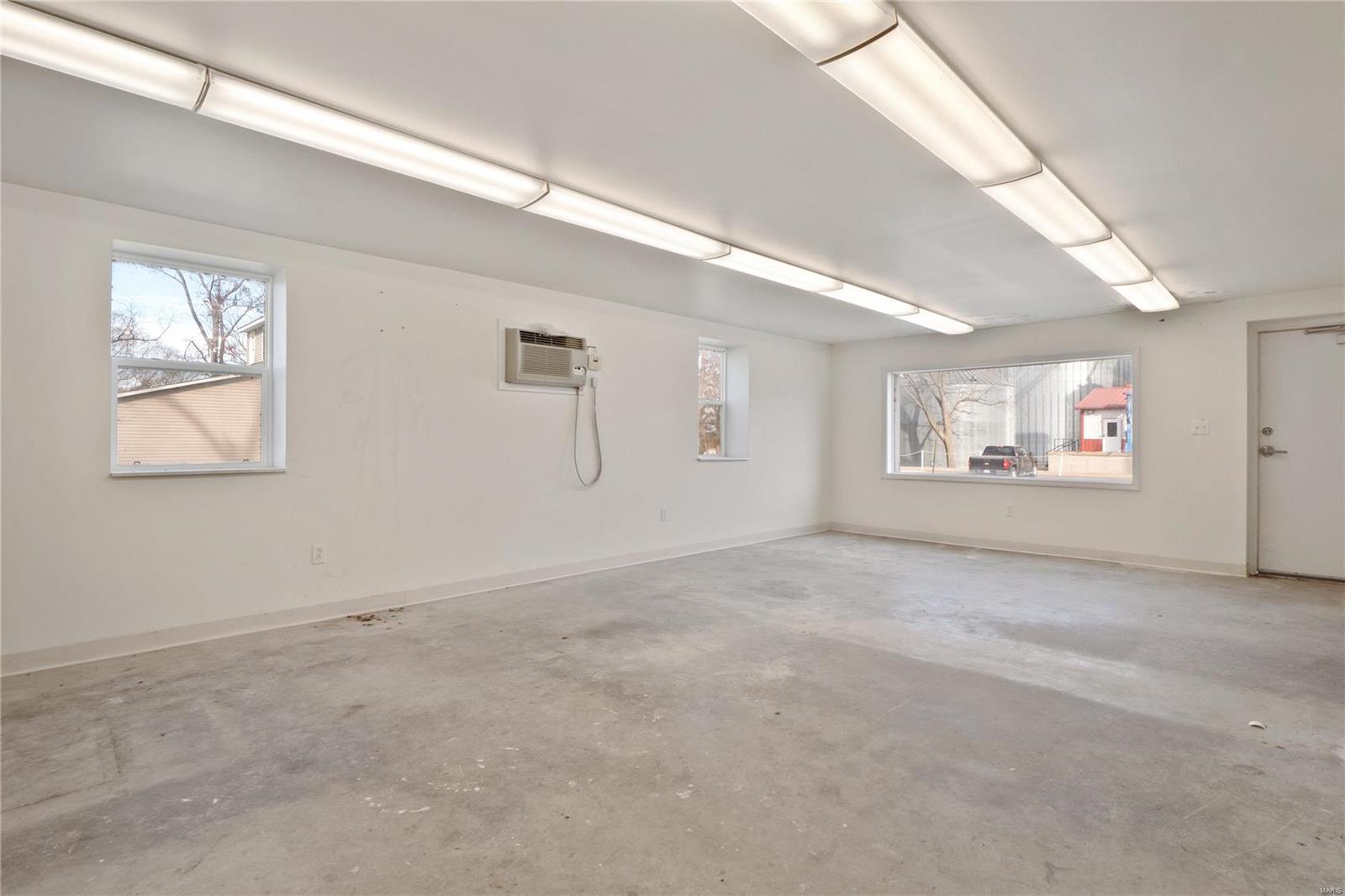 15 N Mill Road