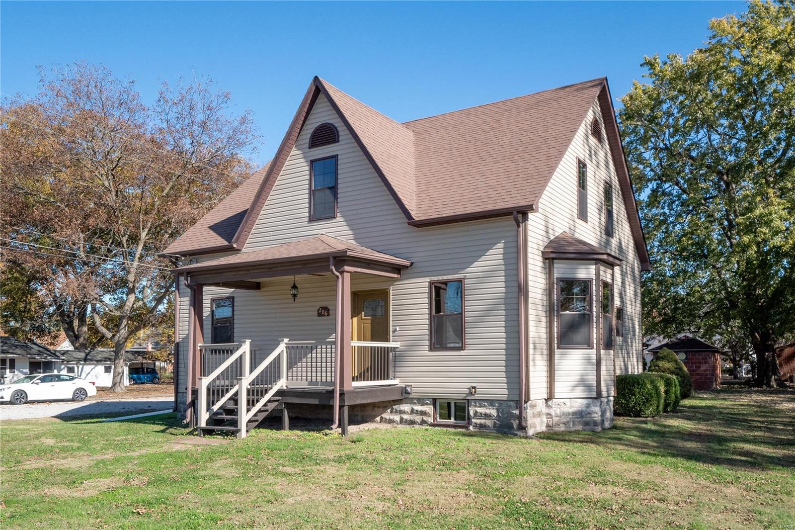 206 N 2nd Street