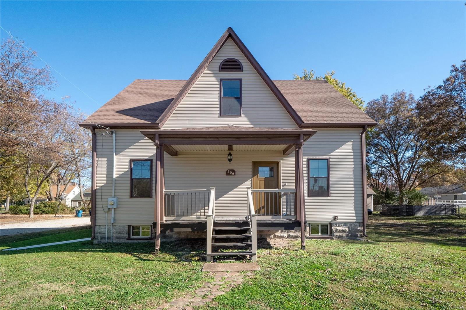 206 N 2nd Street