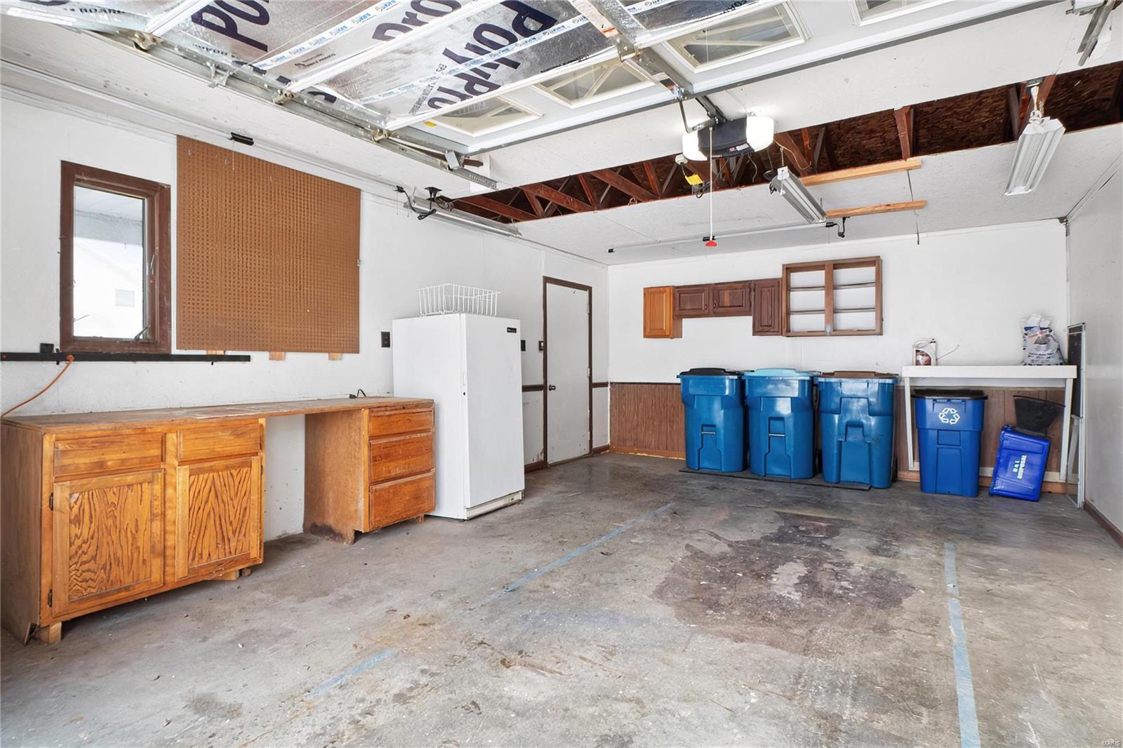 723 W Broadway